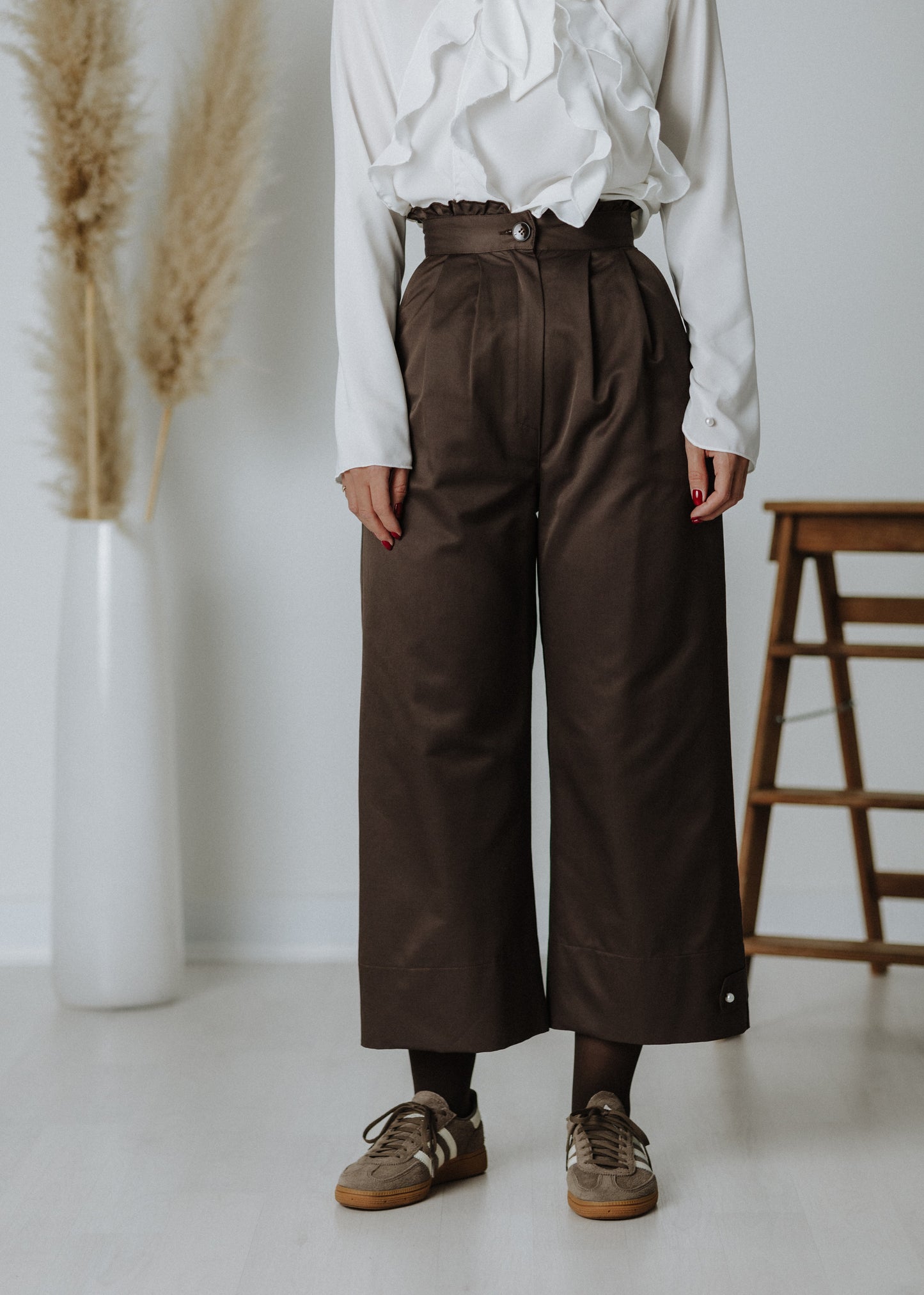 Fodros culottes nadrág csokoládébarna színben