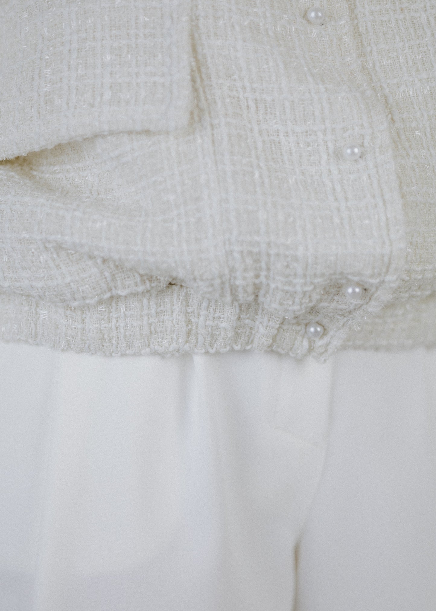 Boucle bomber in ecru