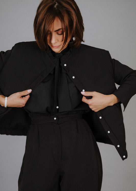 Steppelt felső bélelve fekete színben