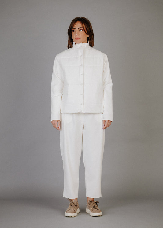 Steppelt felső bélelve ekrü színben