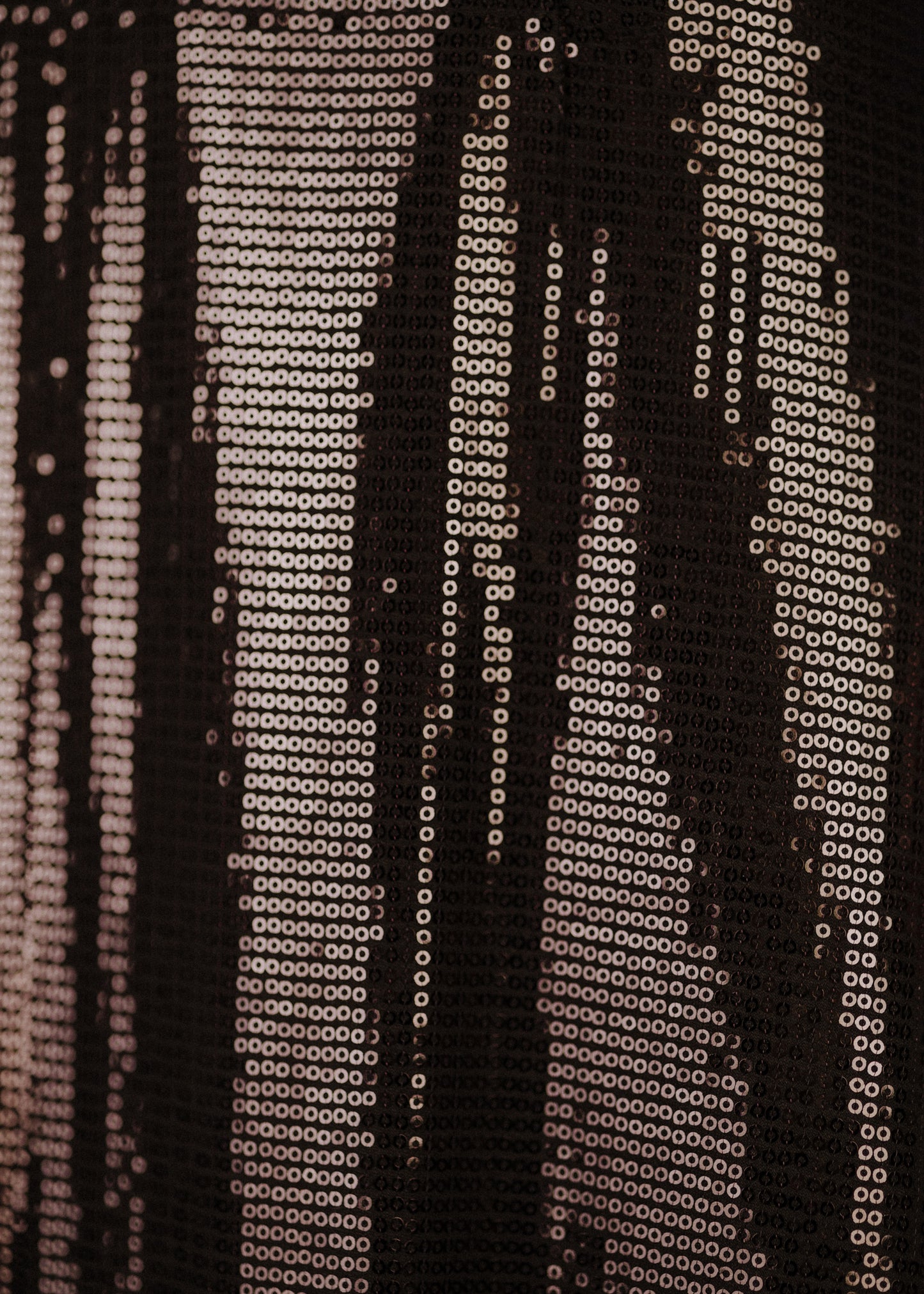 Sequin skirt in dark brown