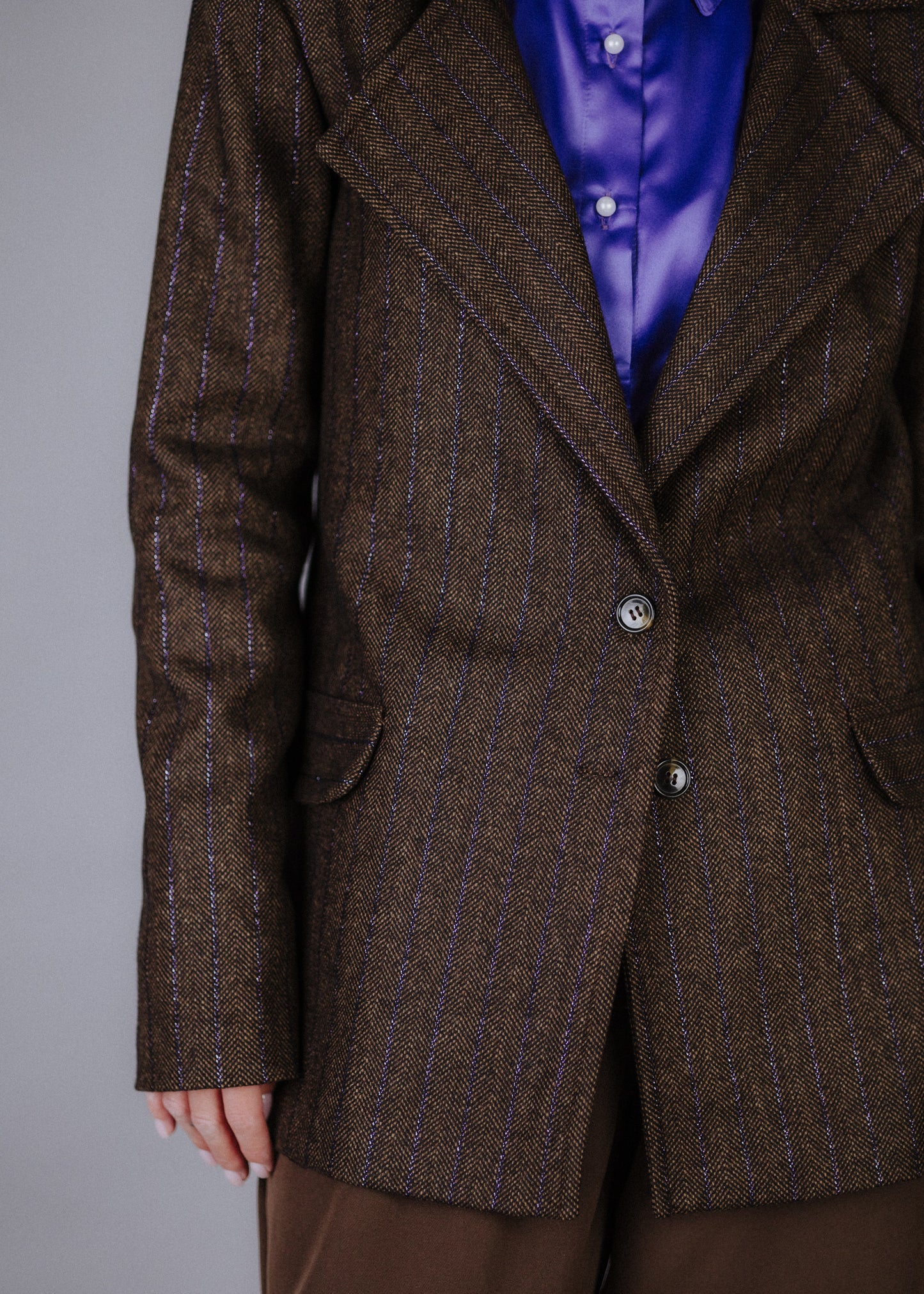 Limitált gyapjúkeverék zakó lila fémszálakkal