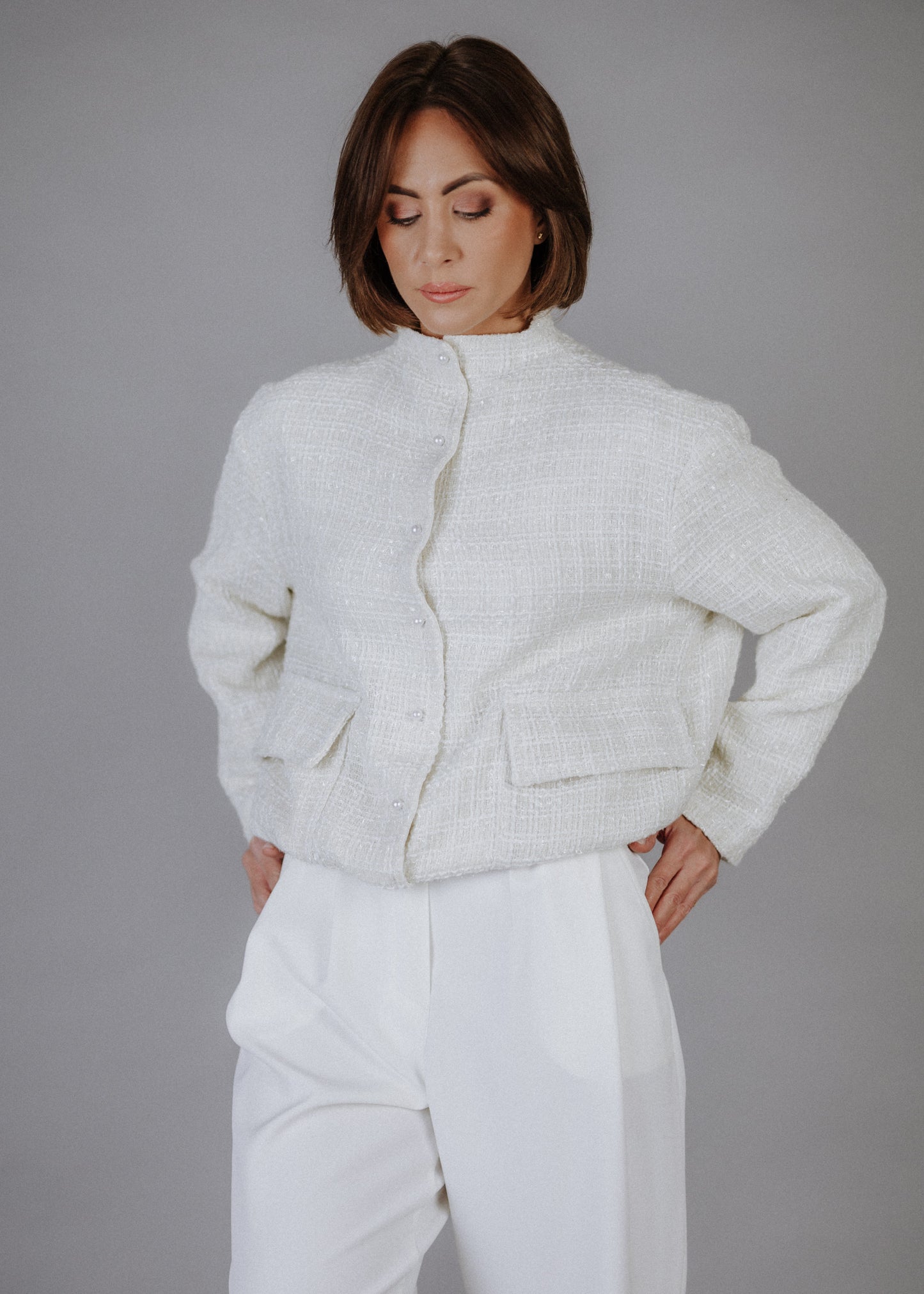 Boucle bomber in ecru