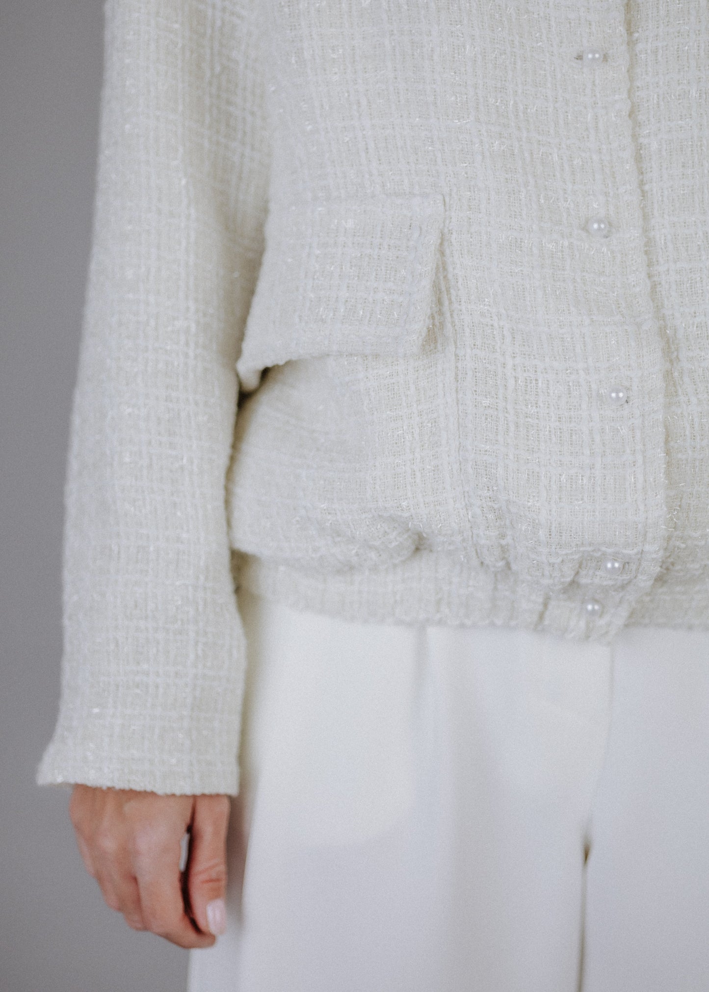 Boucle bomber in ecru