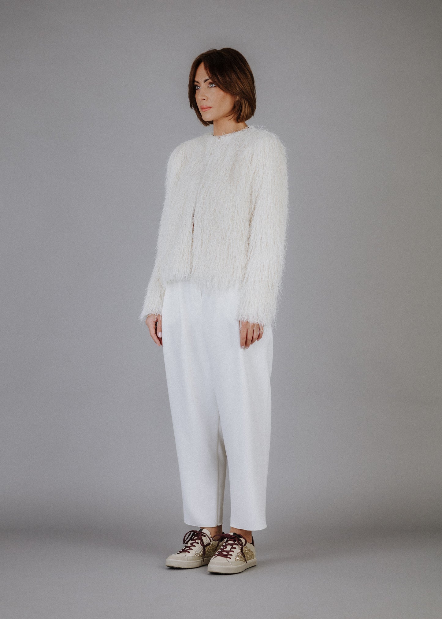 Fine fabric trousers in ecru