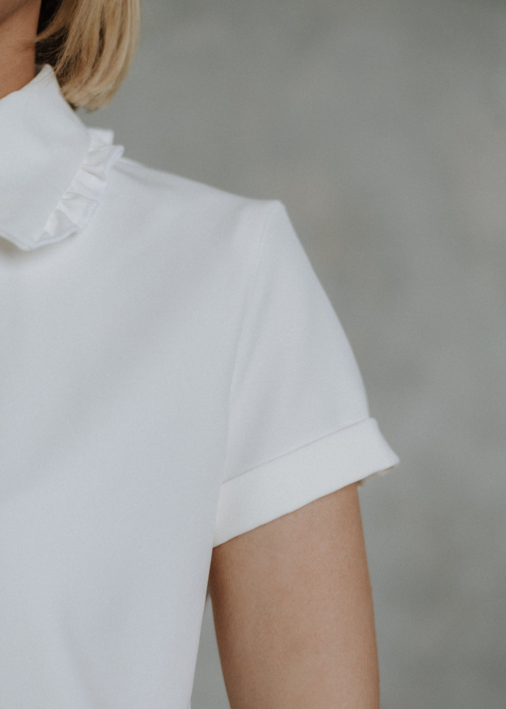 Short-sleeved shirt in ecru