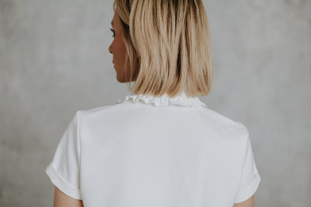 Short-sleeved shirt in ecru