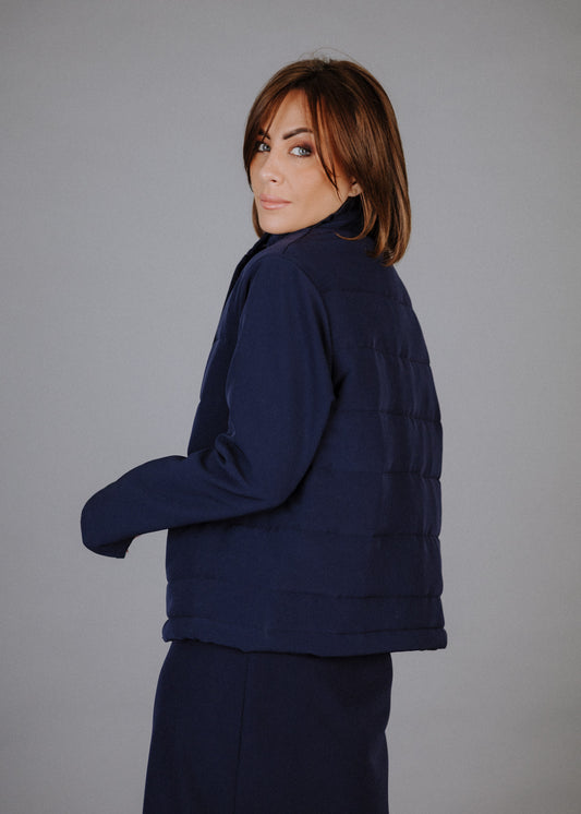 Steppelt felső bélelve sötétkék színben