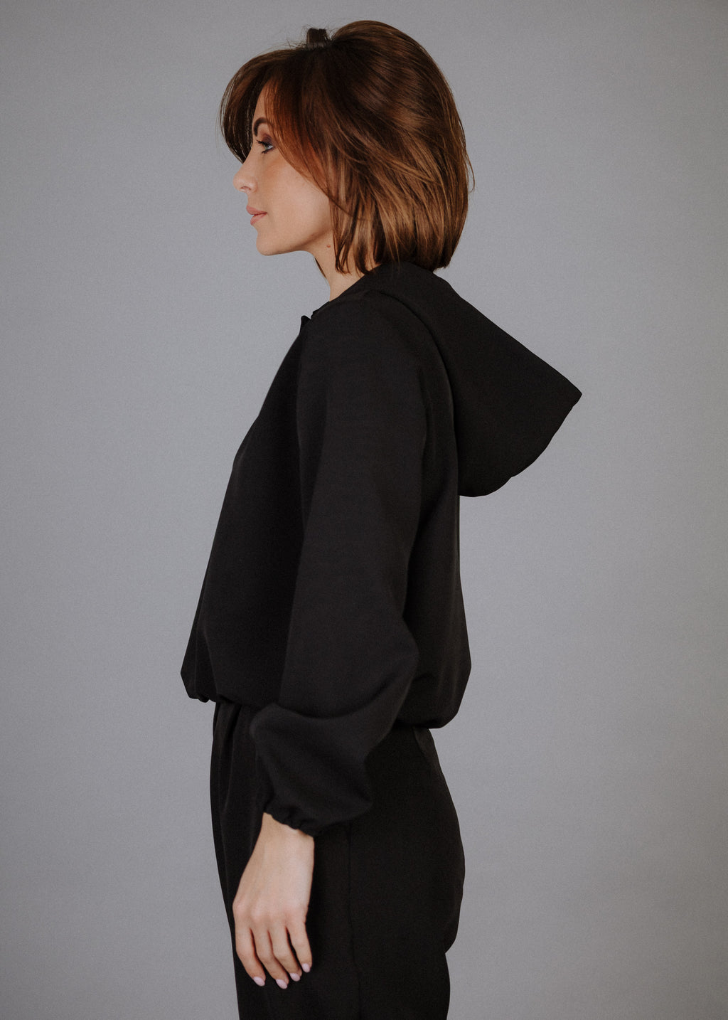Hooded fabric top in black