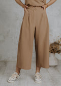 Culottes ruffled trousers in camel color
