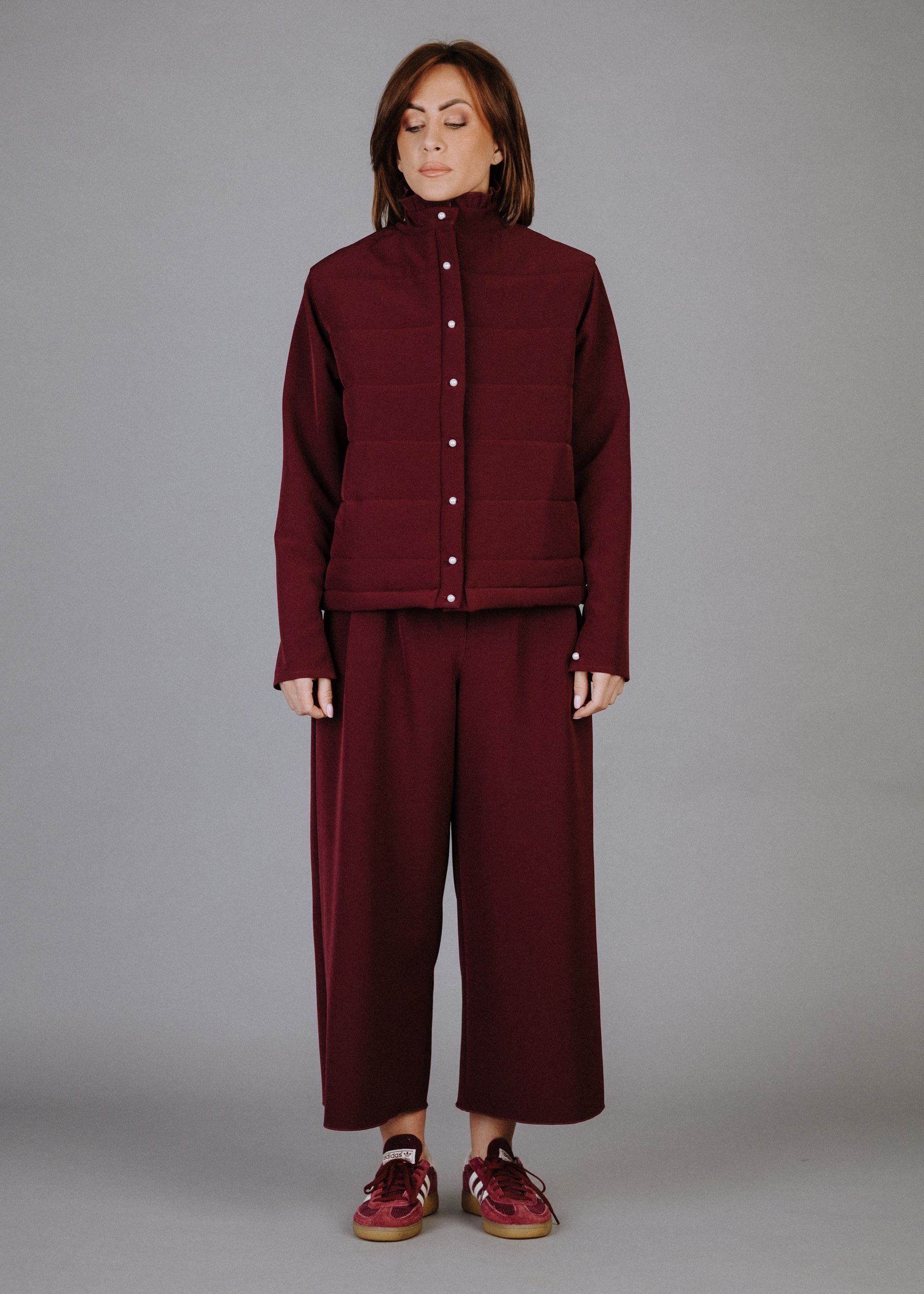 Quilted top with lining in burgundy color 