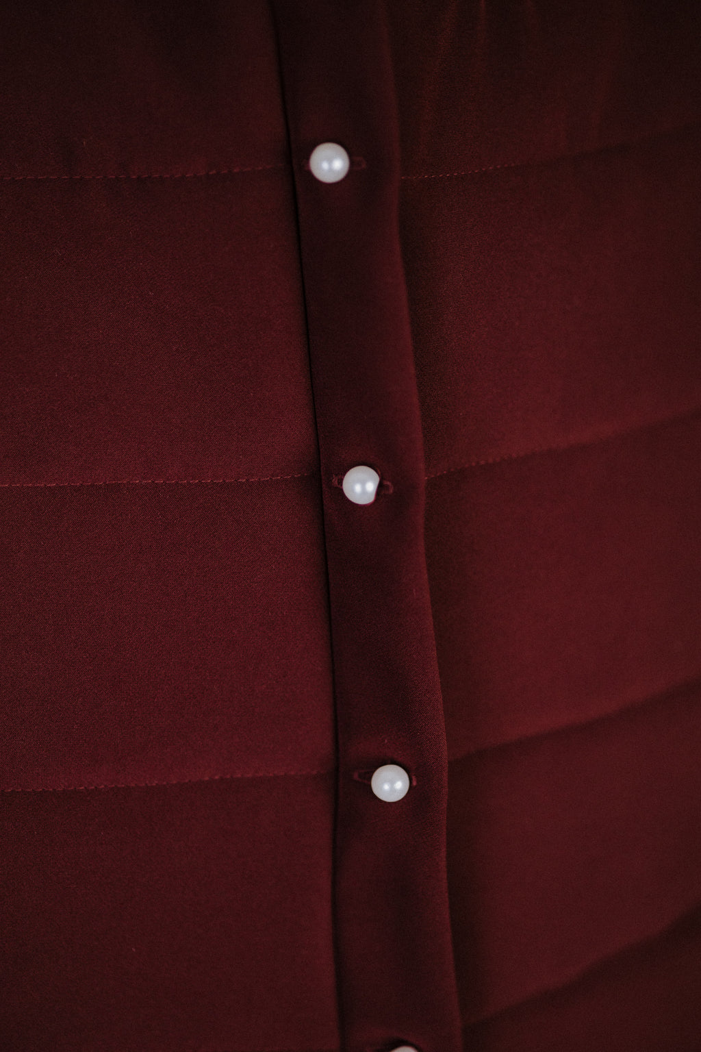 Quilted top with lining in burgundy color 