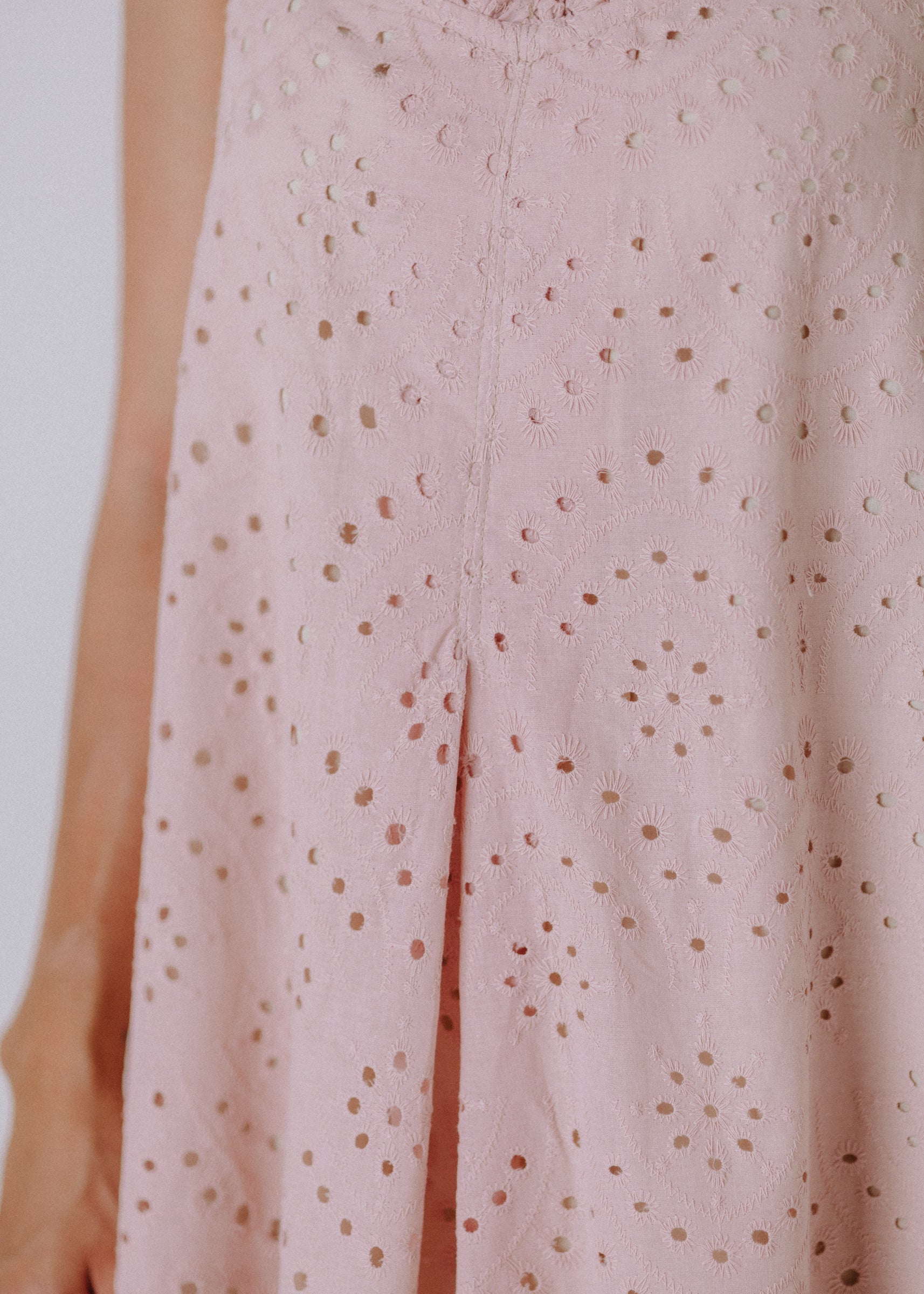 Madeira dress in powder color