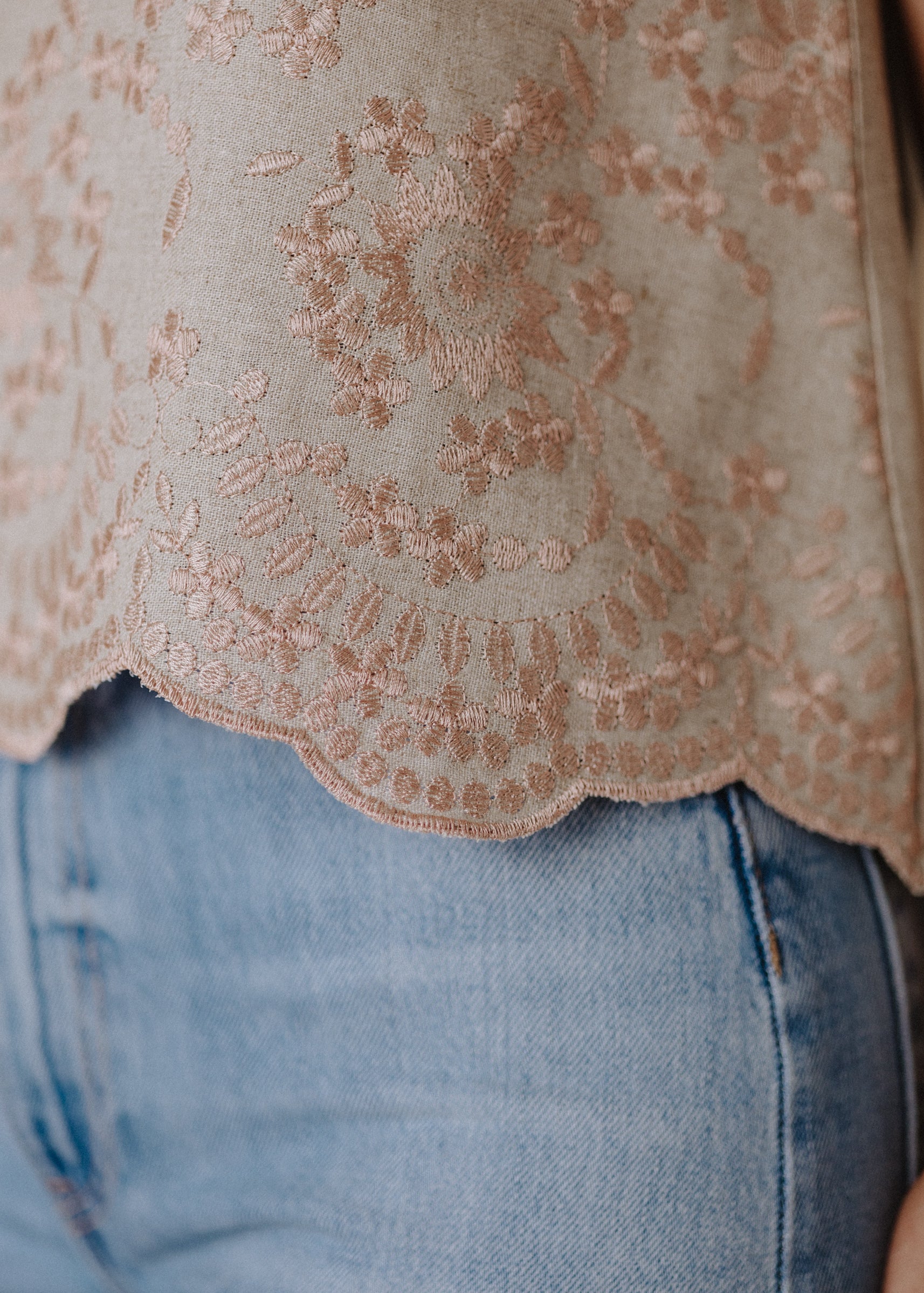 Limited edition embroidered linen top in sand color