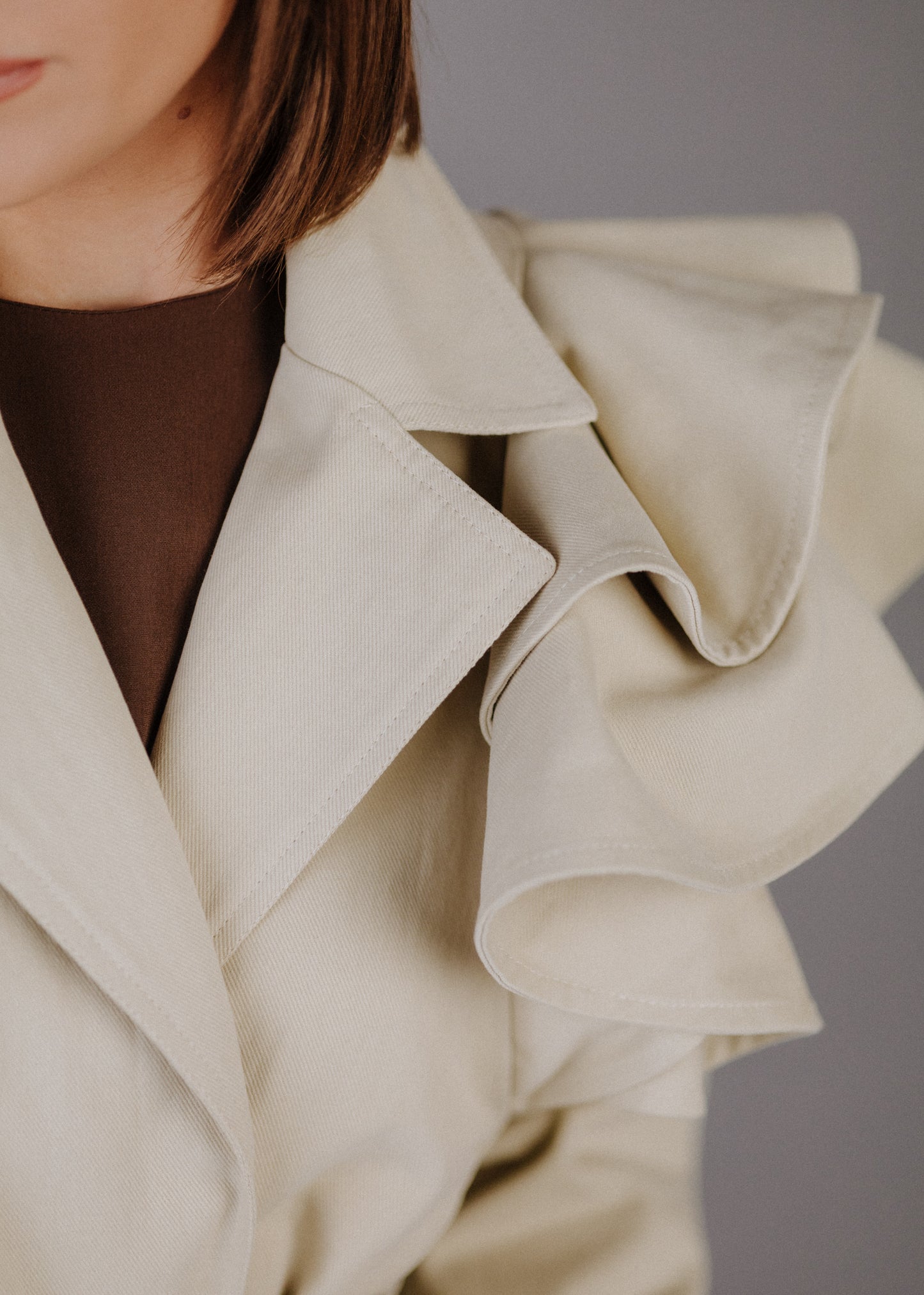 TWILL ASSZIMETRIKUS STATEMENT KABÁT