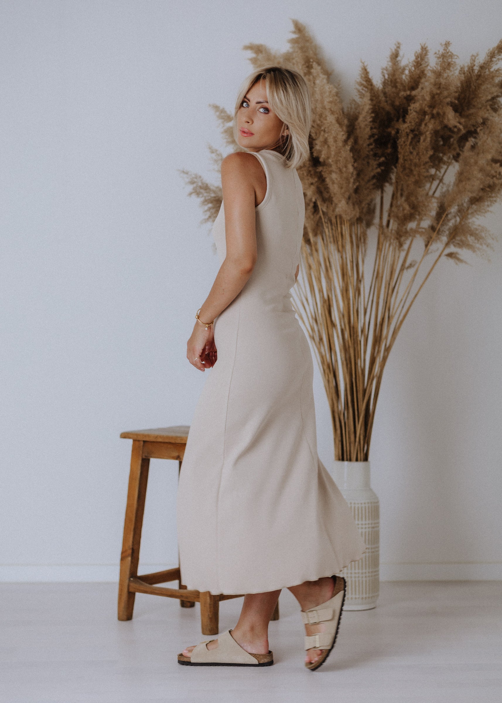 Beige ribbed sleeveless dress