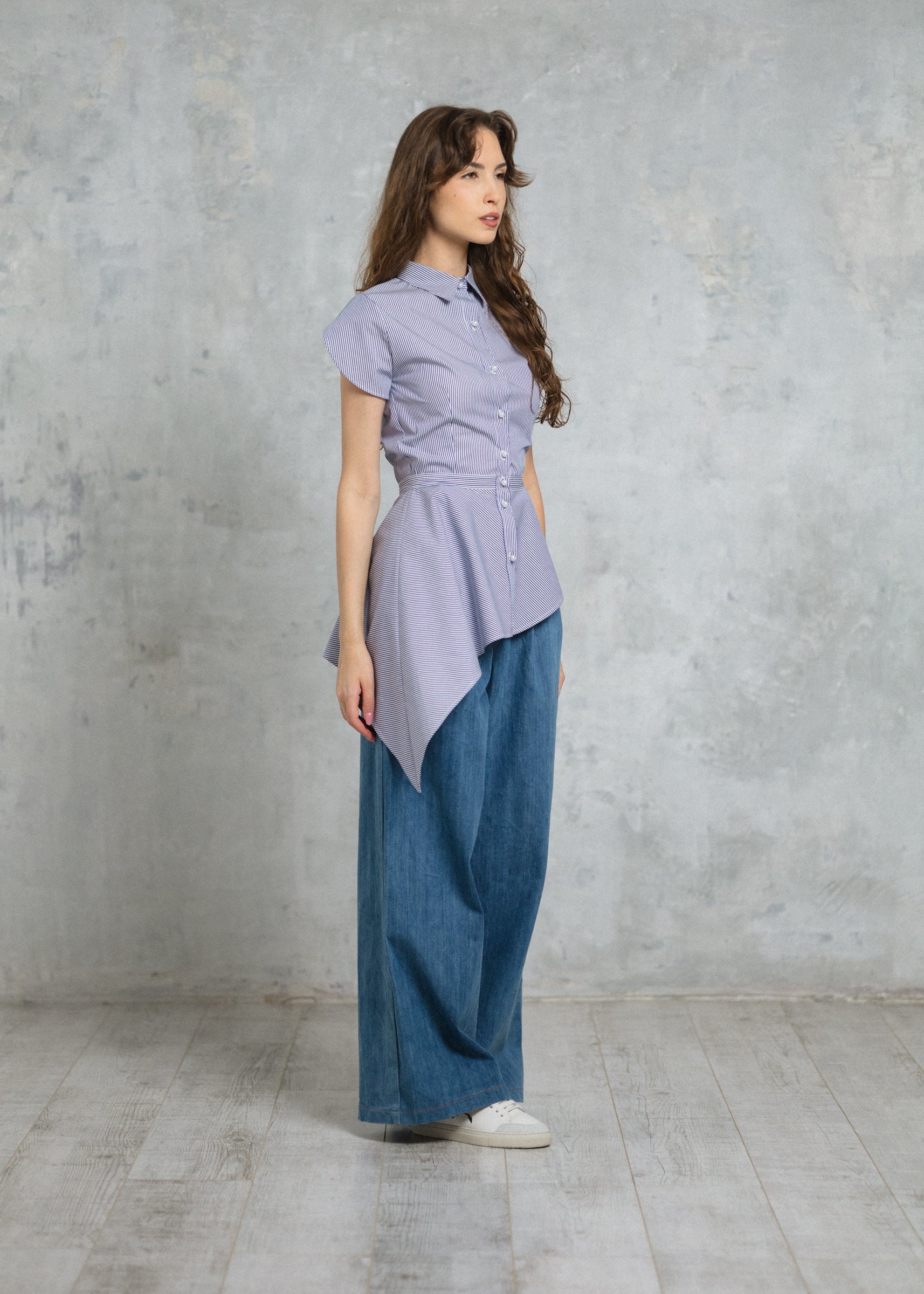 BLUE AND WHITE STRIPED COTTON SHIRT