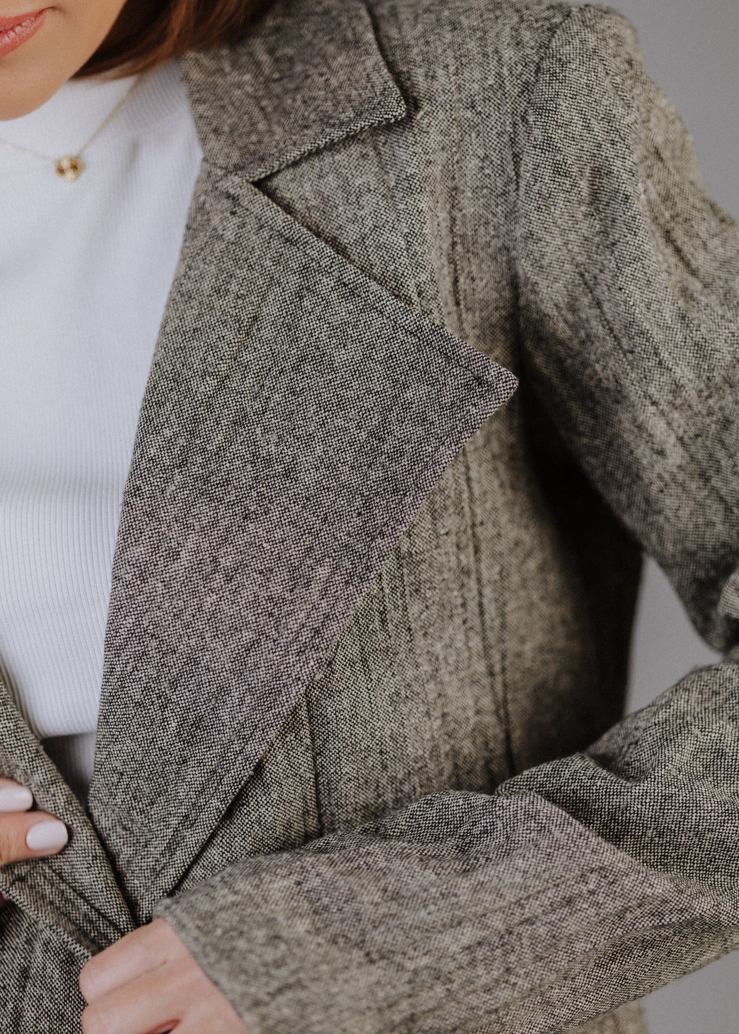 GYŰRT TWEED ZAKÓ GYAPJÚVAL