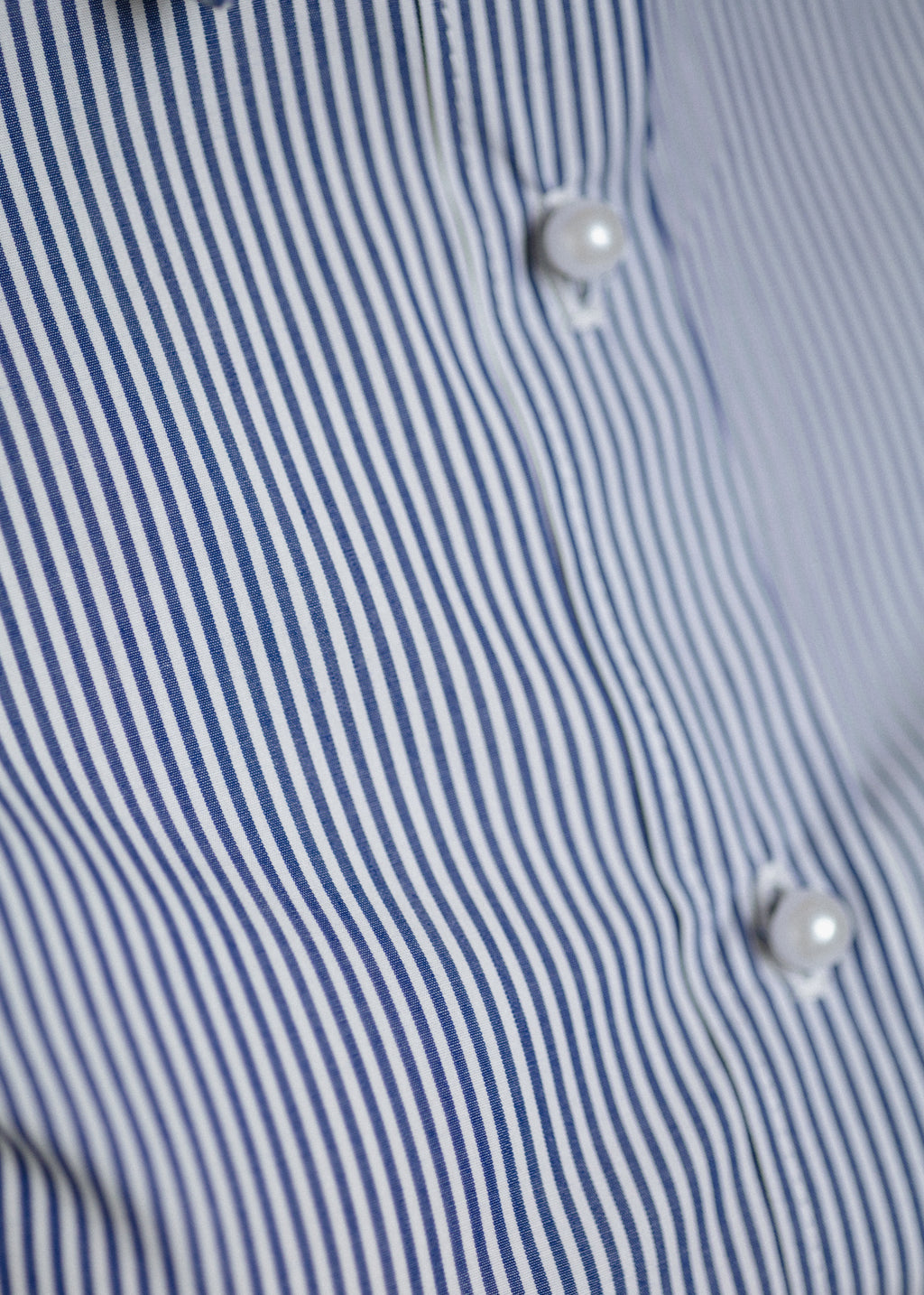 BLUE AND WHITE STRIPED COTTON SHIRT