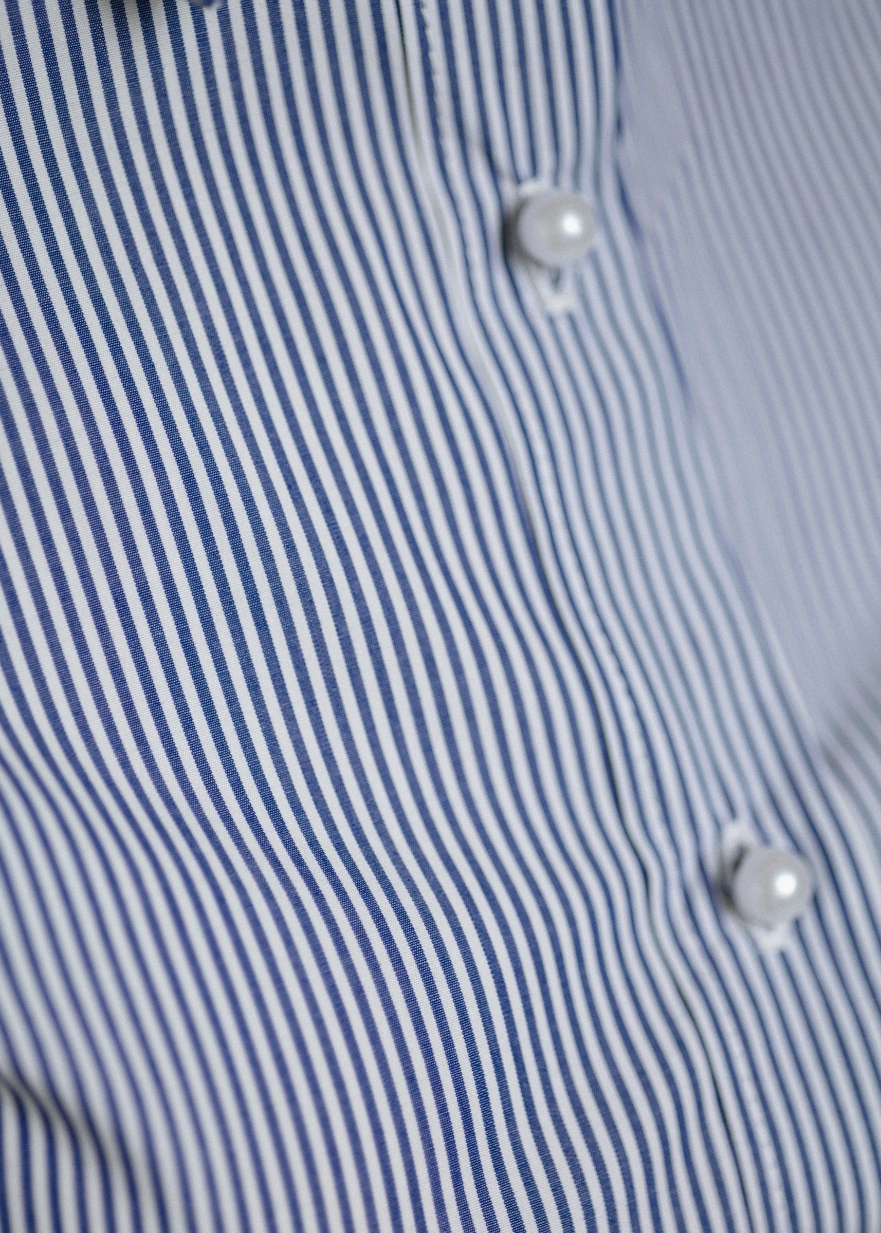 BLUE AND WHITE STRIPED COTTON SHIRT