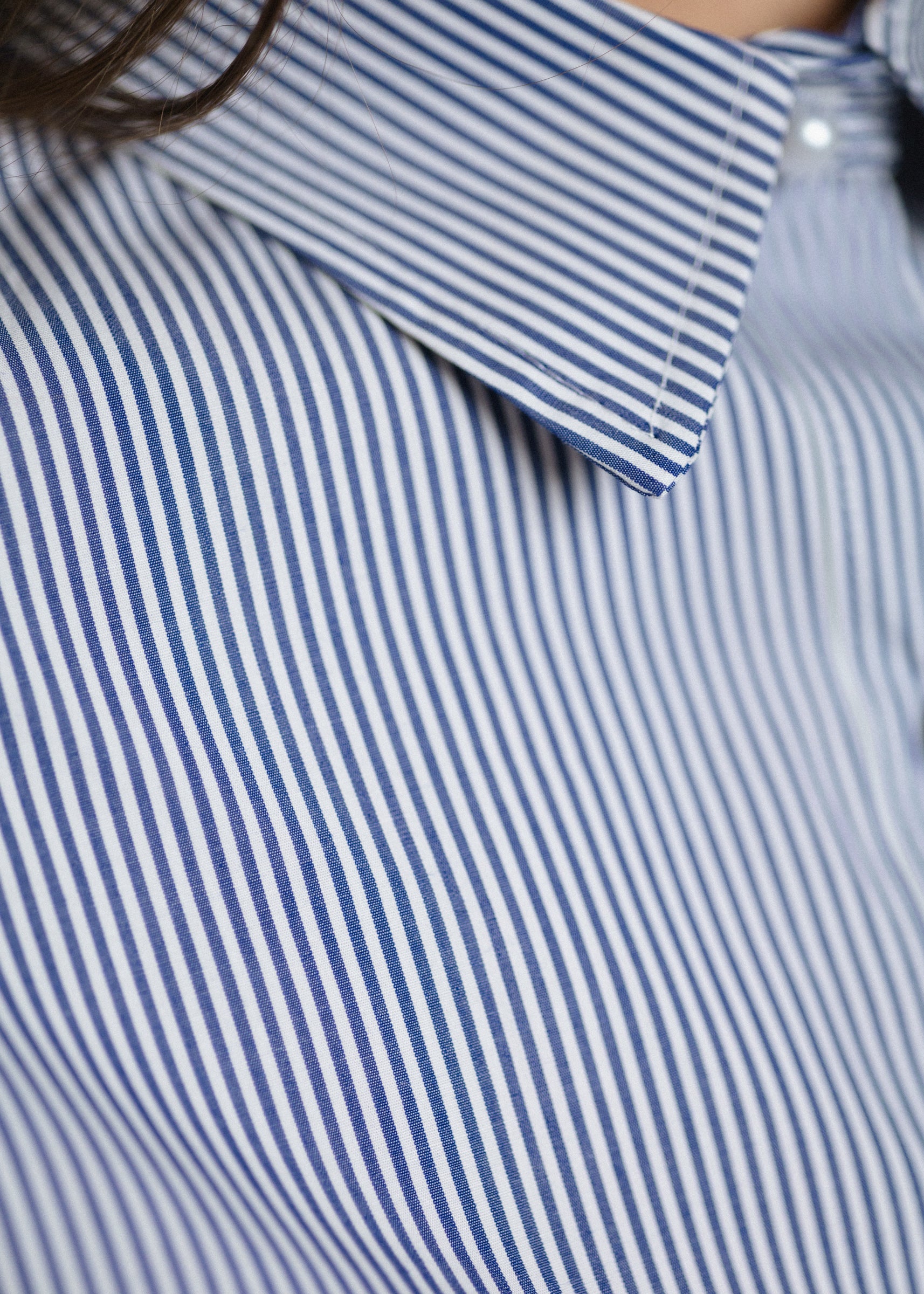 BLUE AND WHITE STRIPED COTTON SHIRT