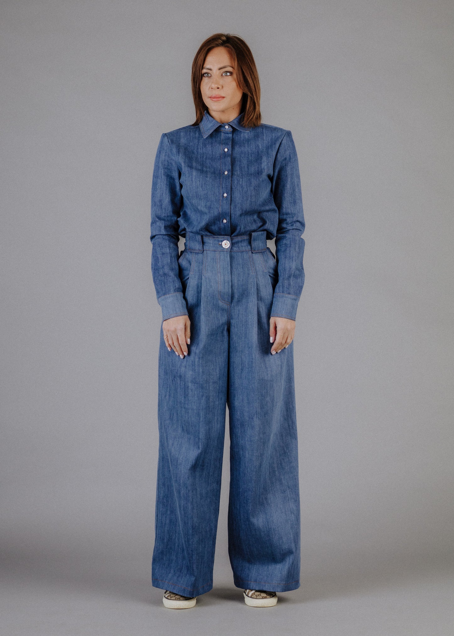 TŰZÖTT BŐSZÁRÚ FARMERMAGDRÁG