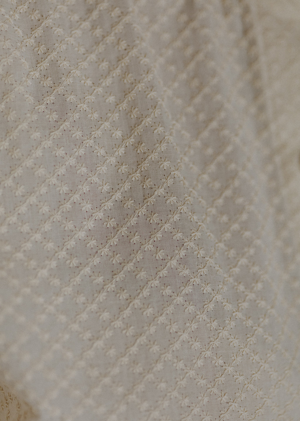 Madeira shirt in egg color