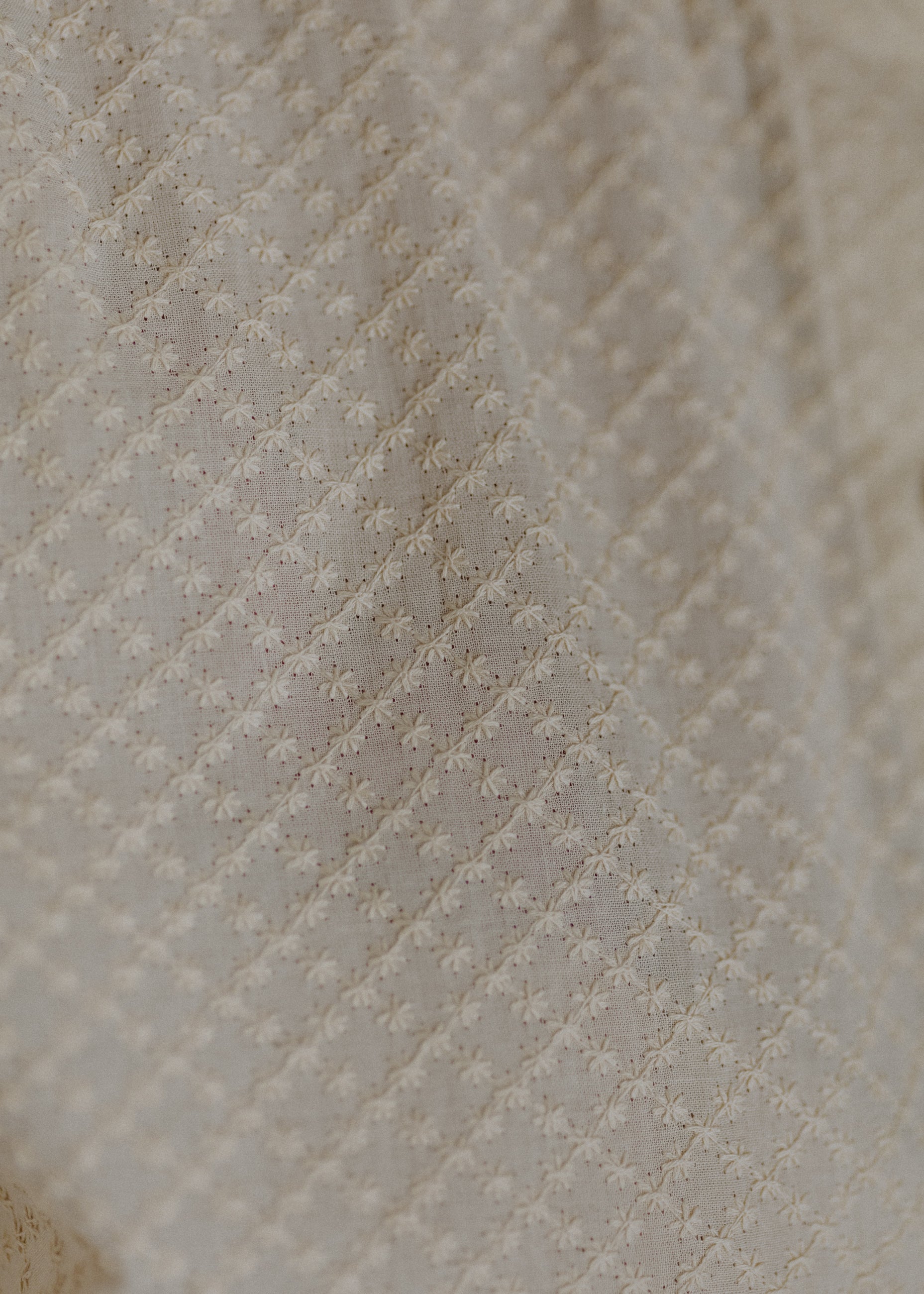 Madeira shirt in egg color