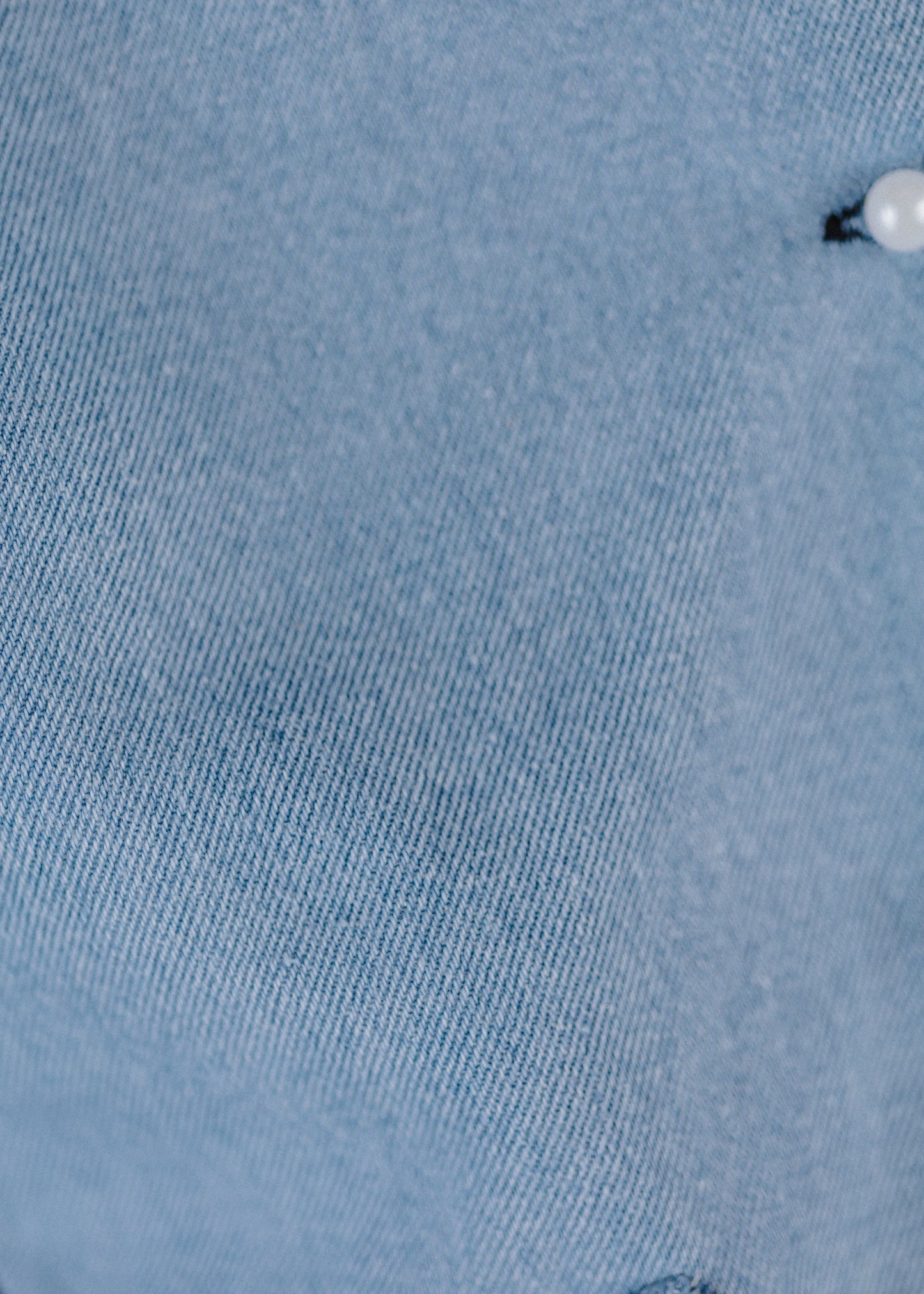 LIMITÁLT BŐSZÁRÚ FARMER FODROS DERÉKKAL