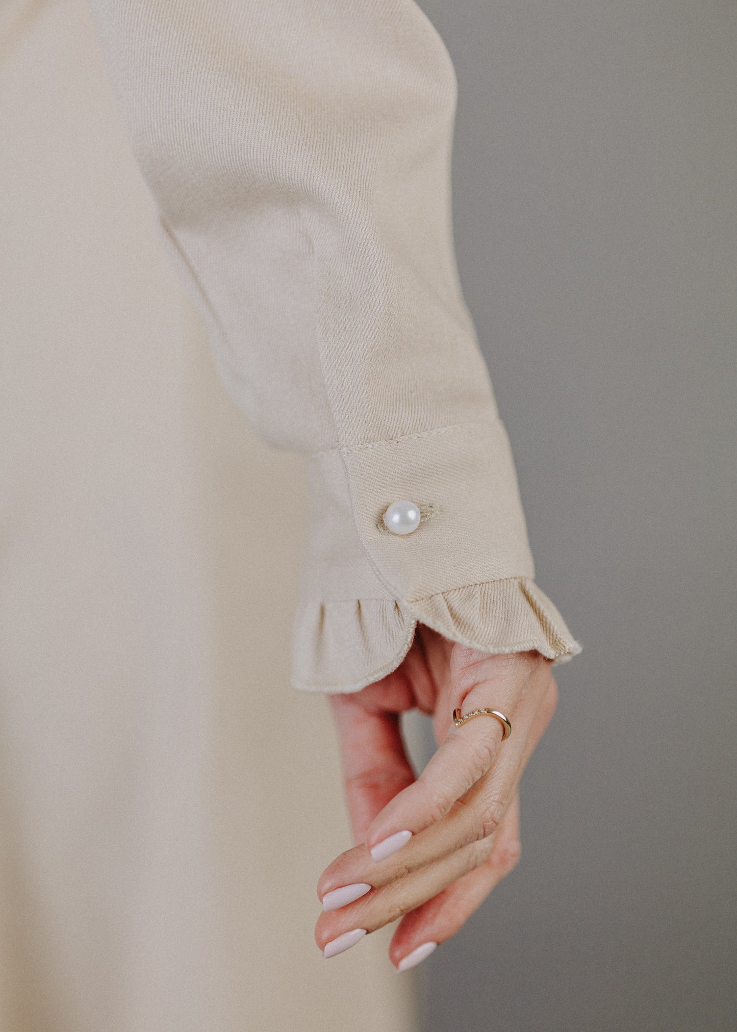 FARMER INGRUHA BÉZS SZÍNBEN