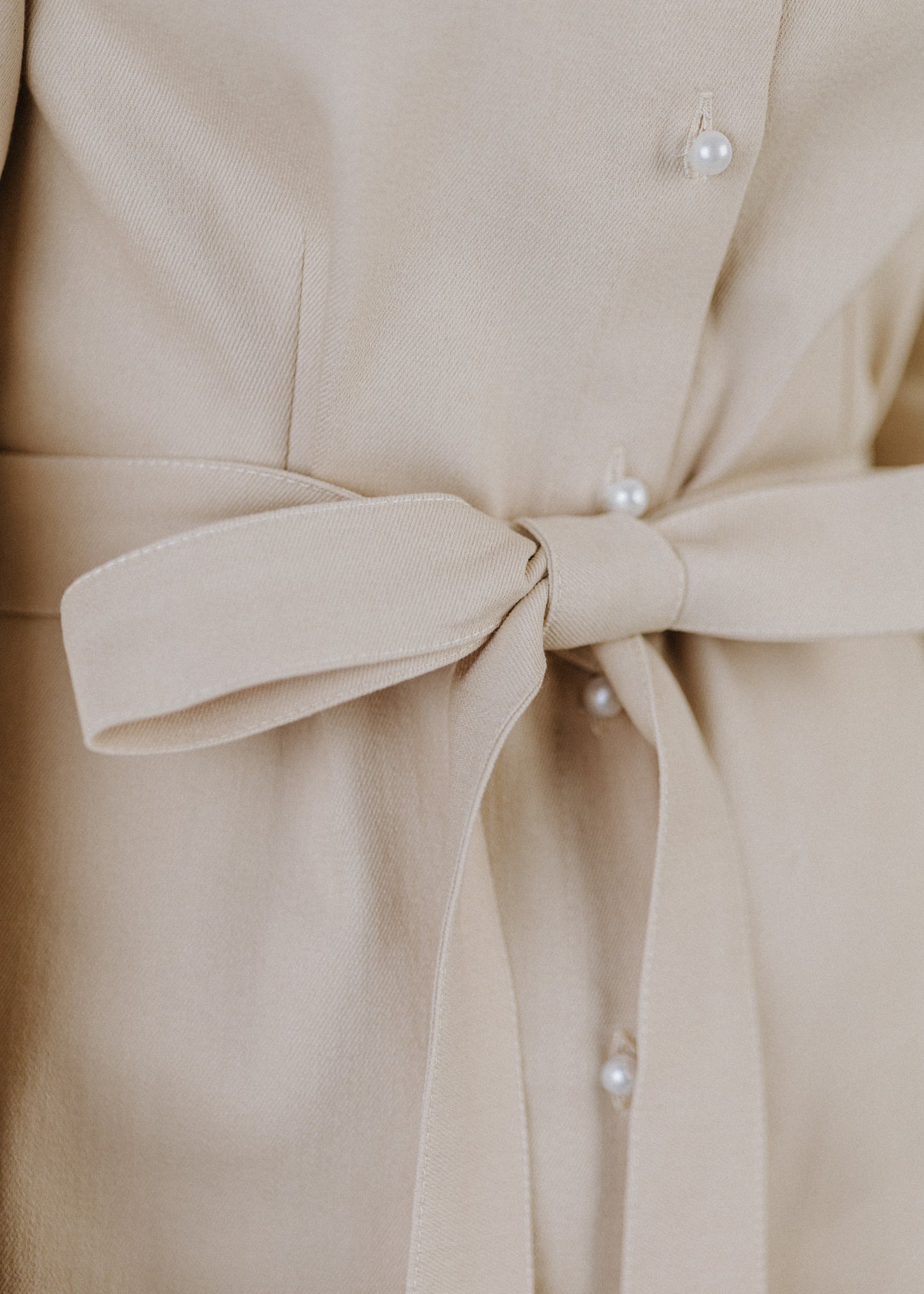 FARMER INGRUHA BÉZS SZÍNBEN