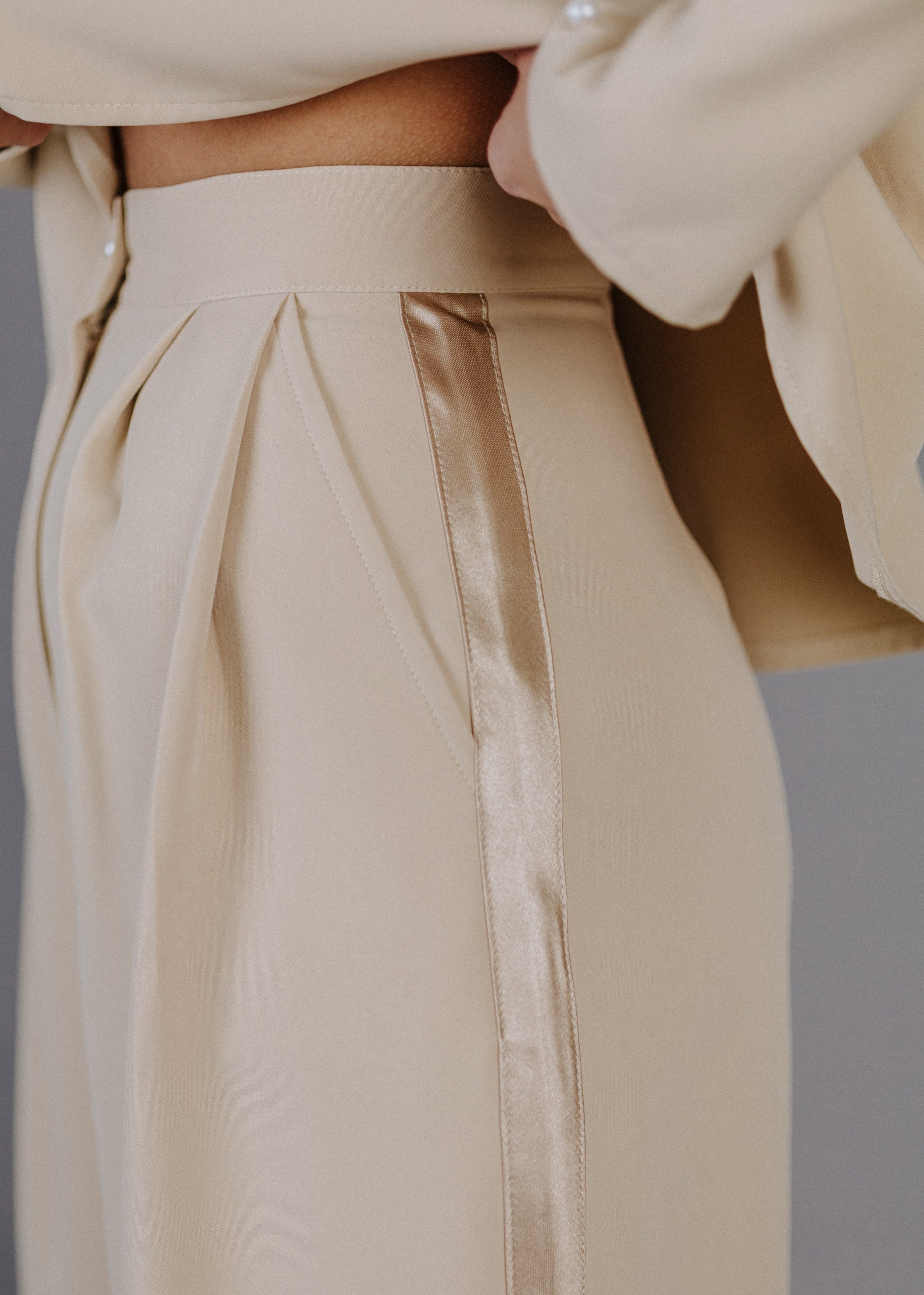 CULOTTE TROUSERS IN BEIGE