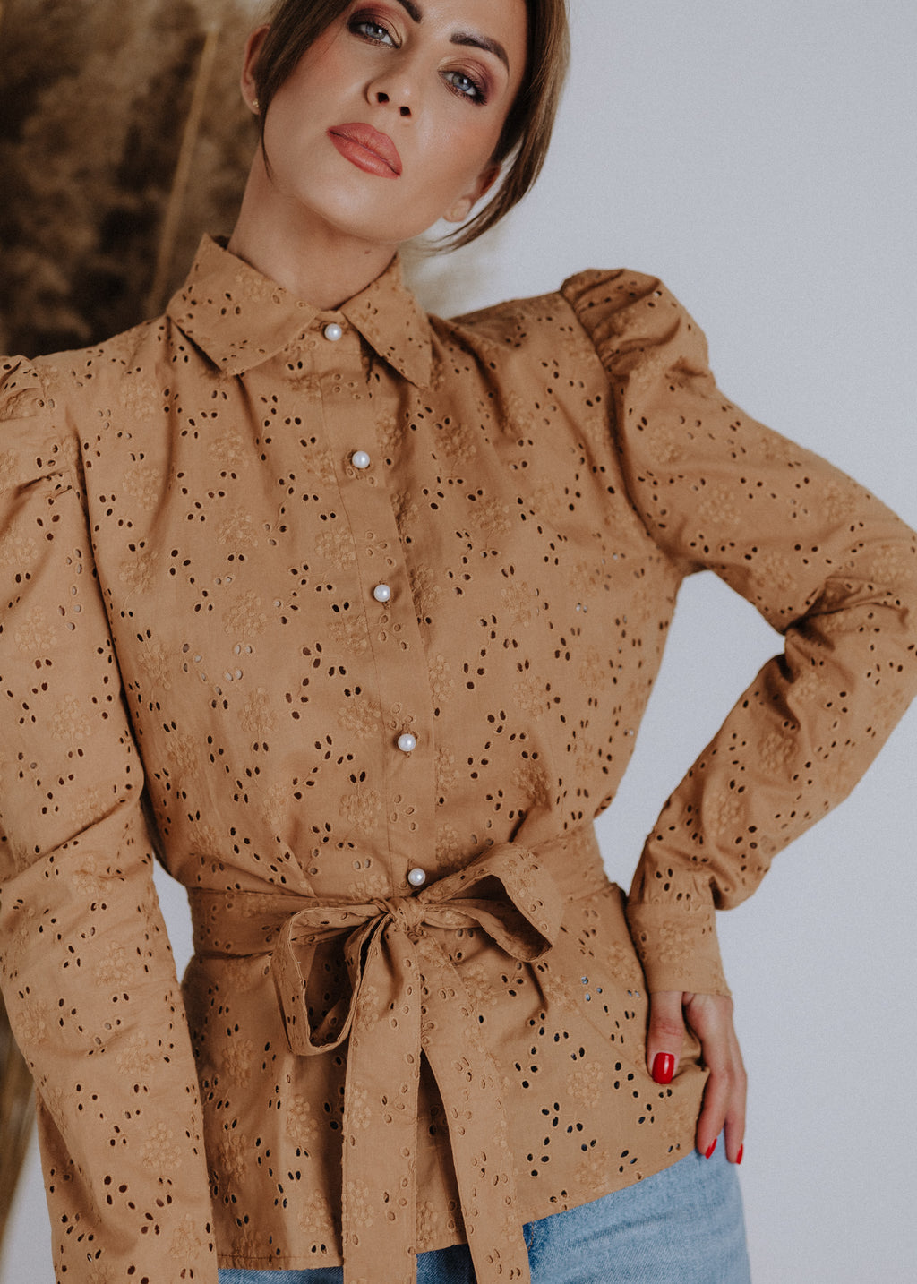 Camel madeira shirt with belt