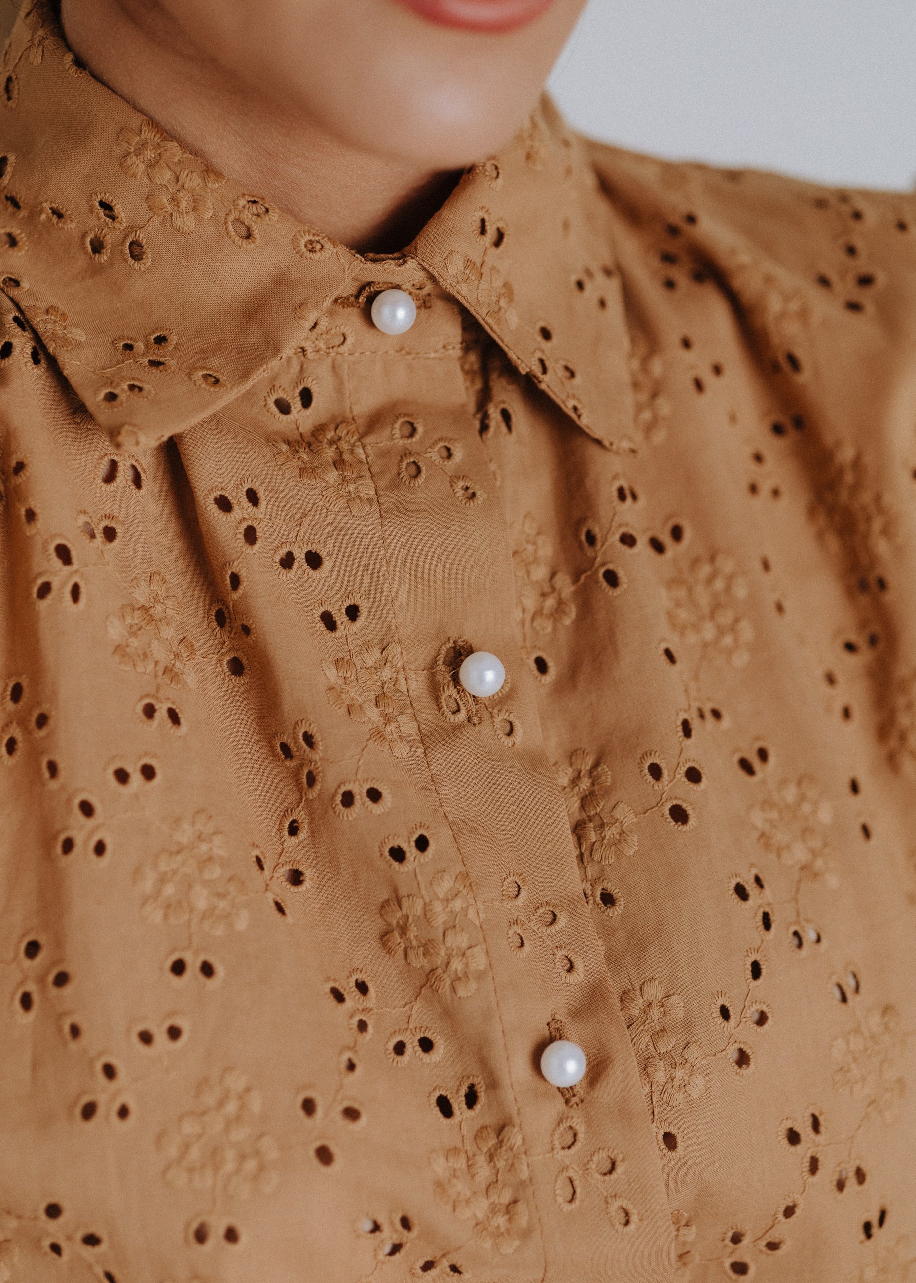 Camel madeira shirt with belt
