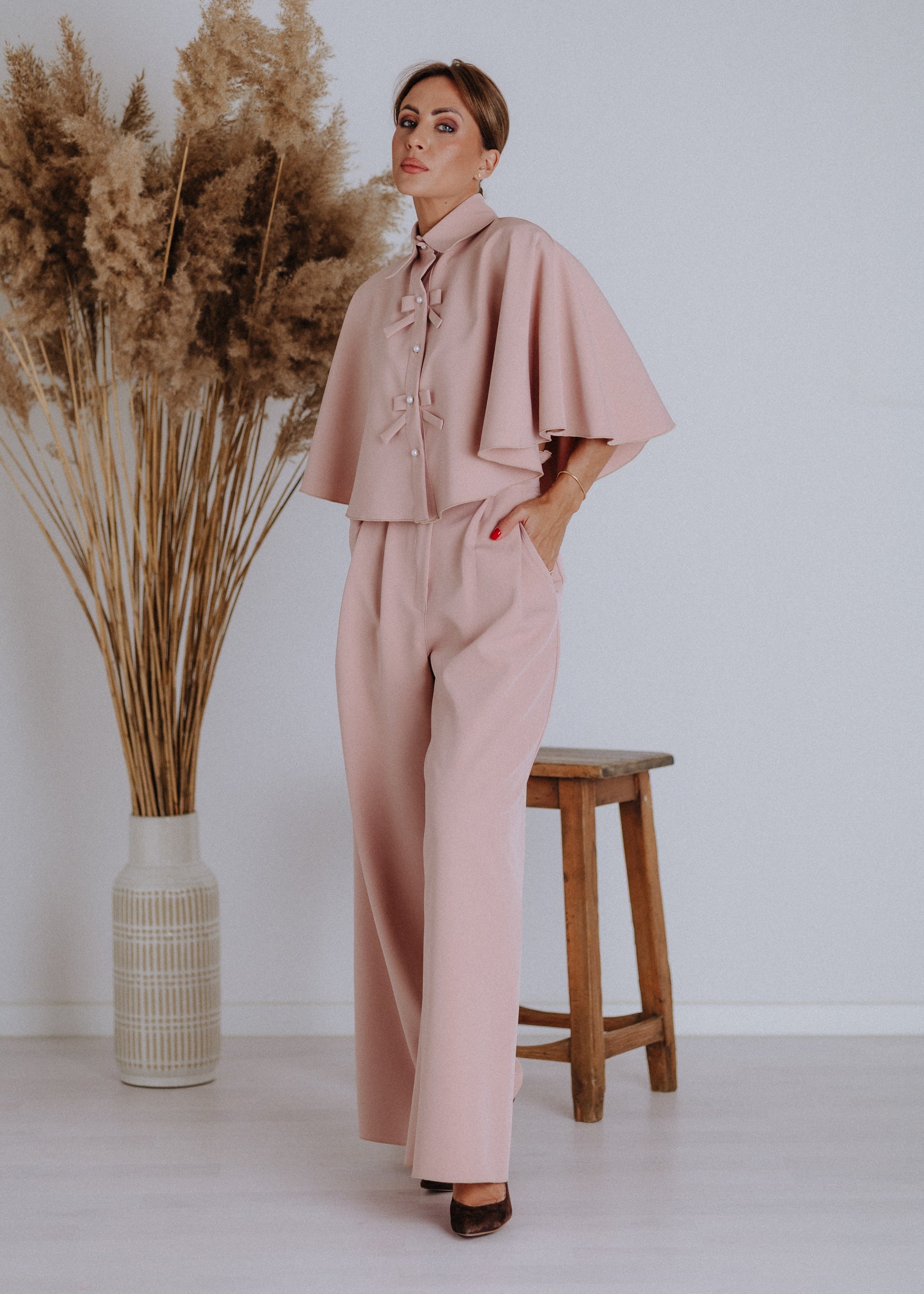 Cape in powder color