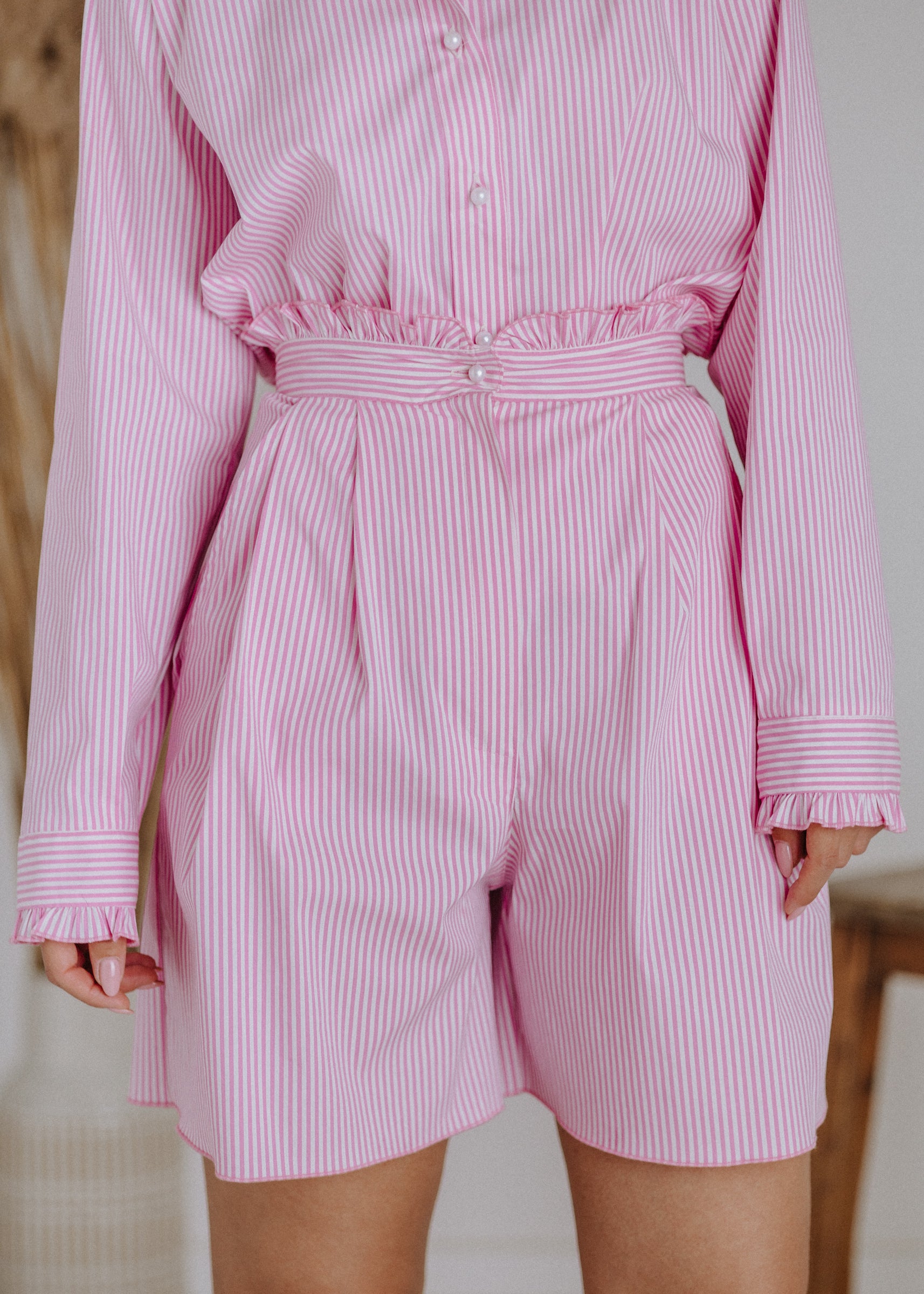 Striped bermuda shorts in pink