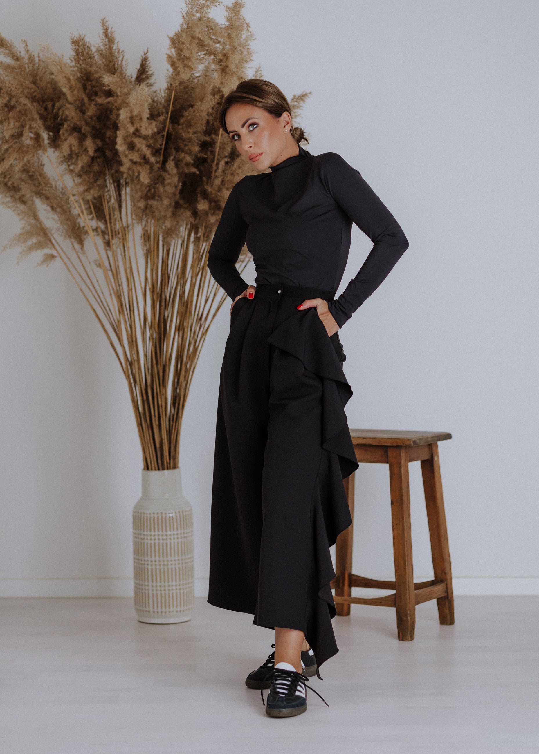Curly ruffled culottes