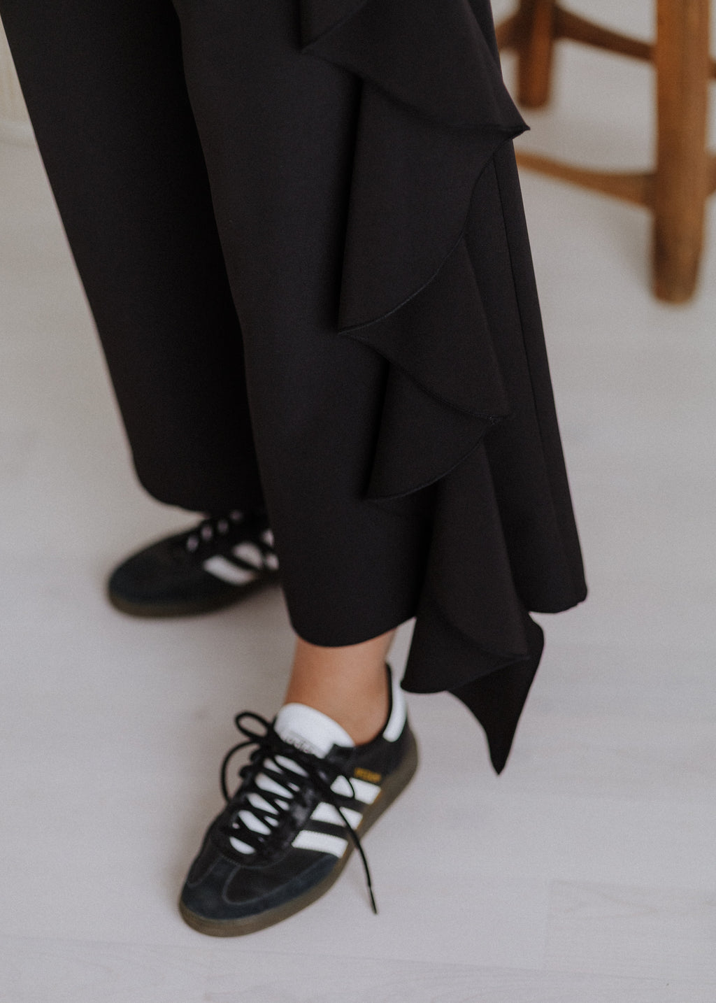 Curly ruffled culottes