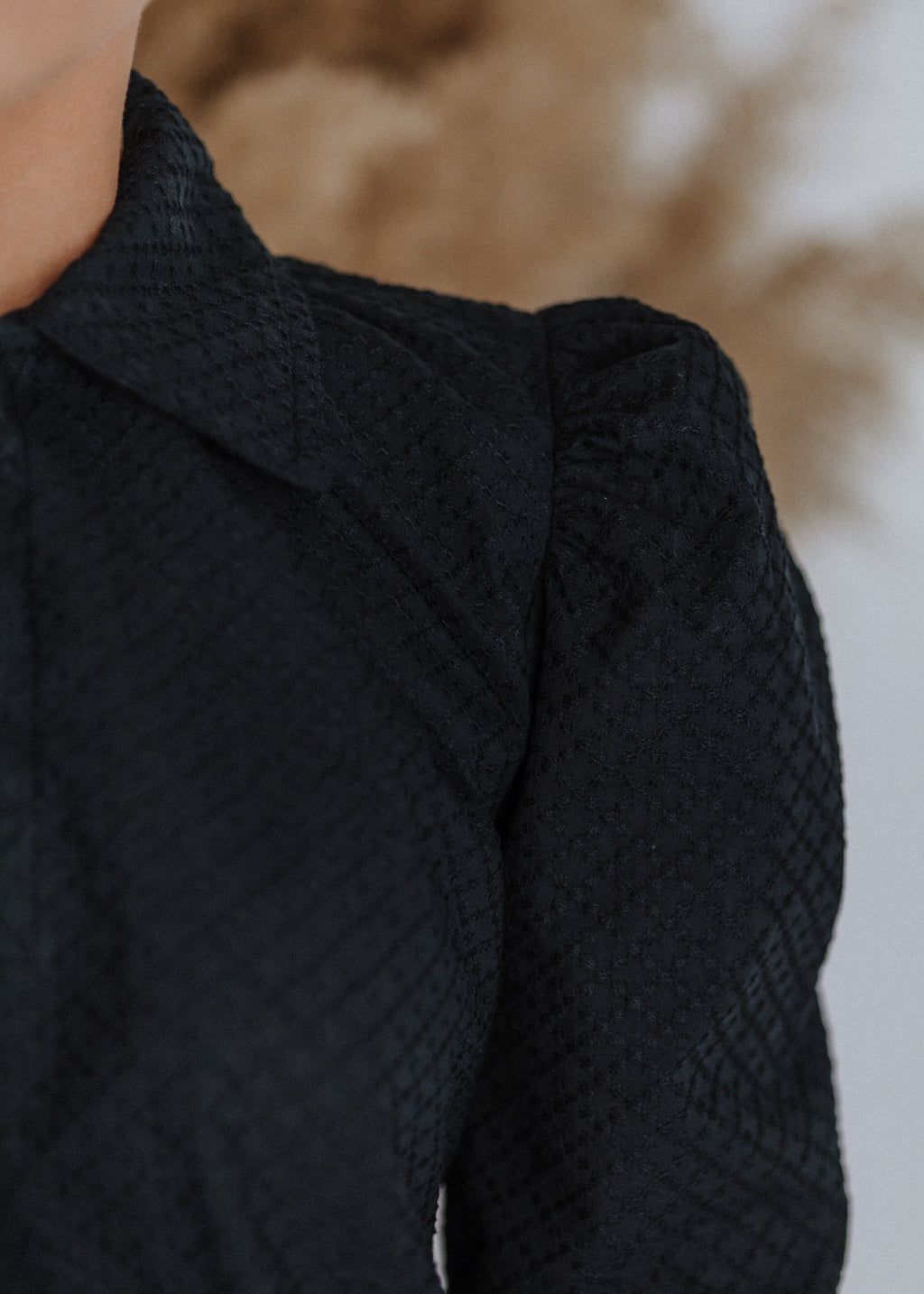 Textured madeira blouse in black