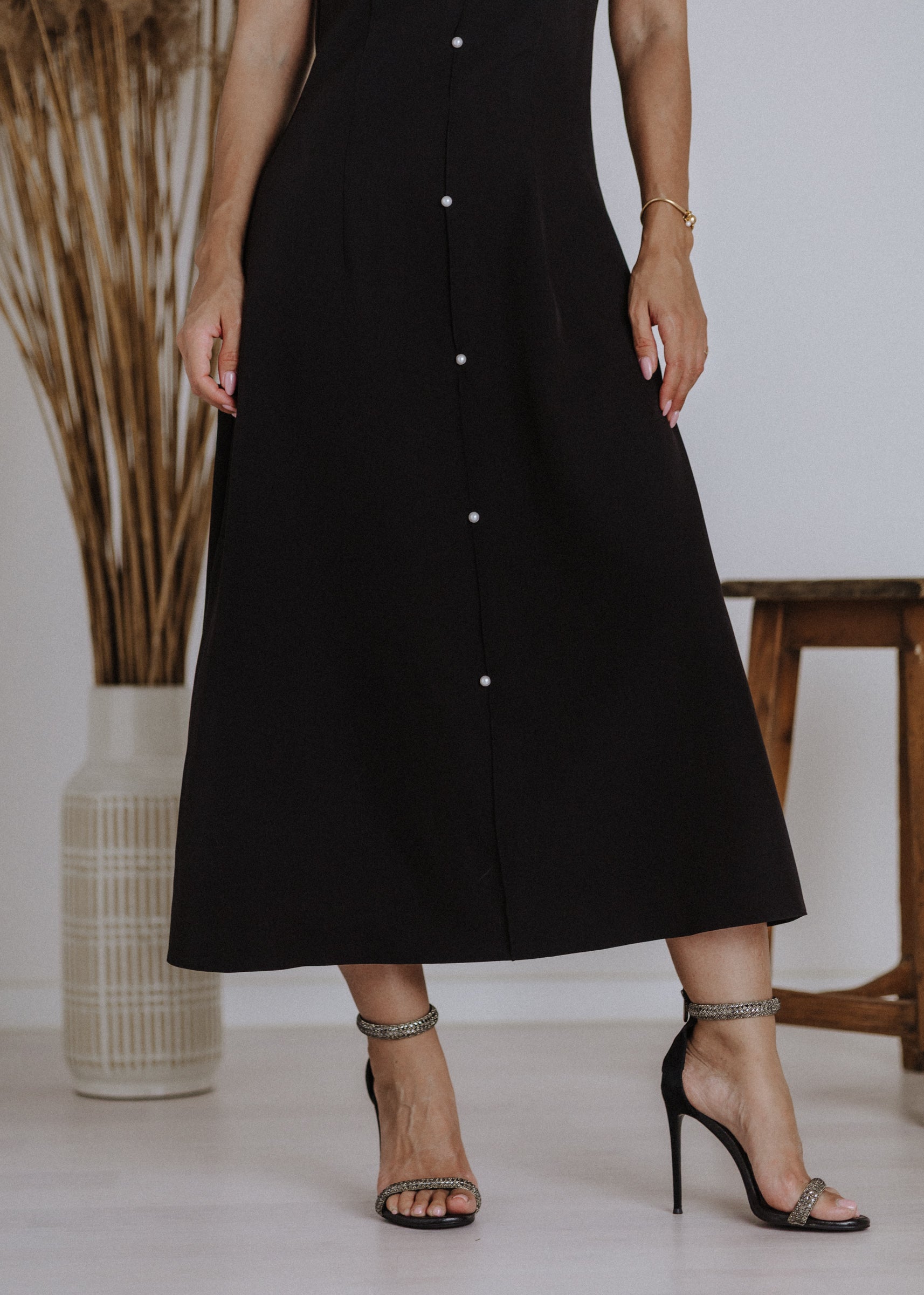 Midi dress with beads in black