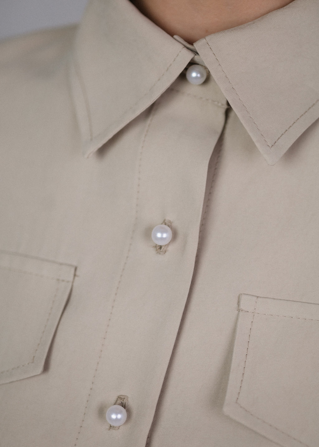 Safari modál overal homok színben