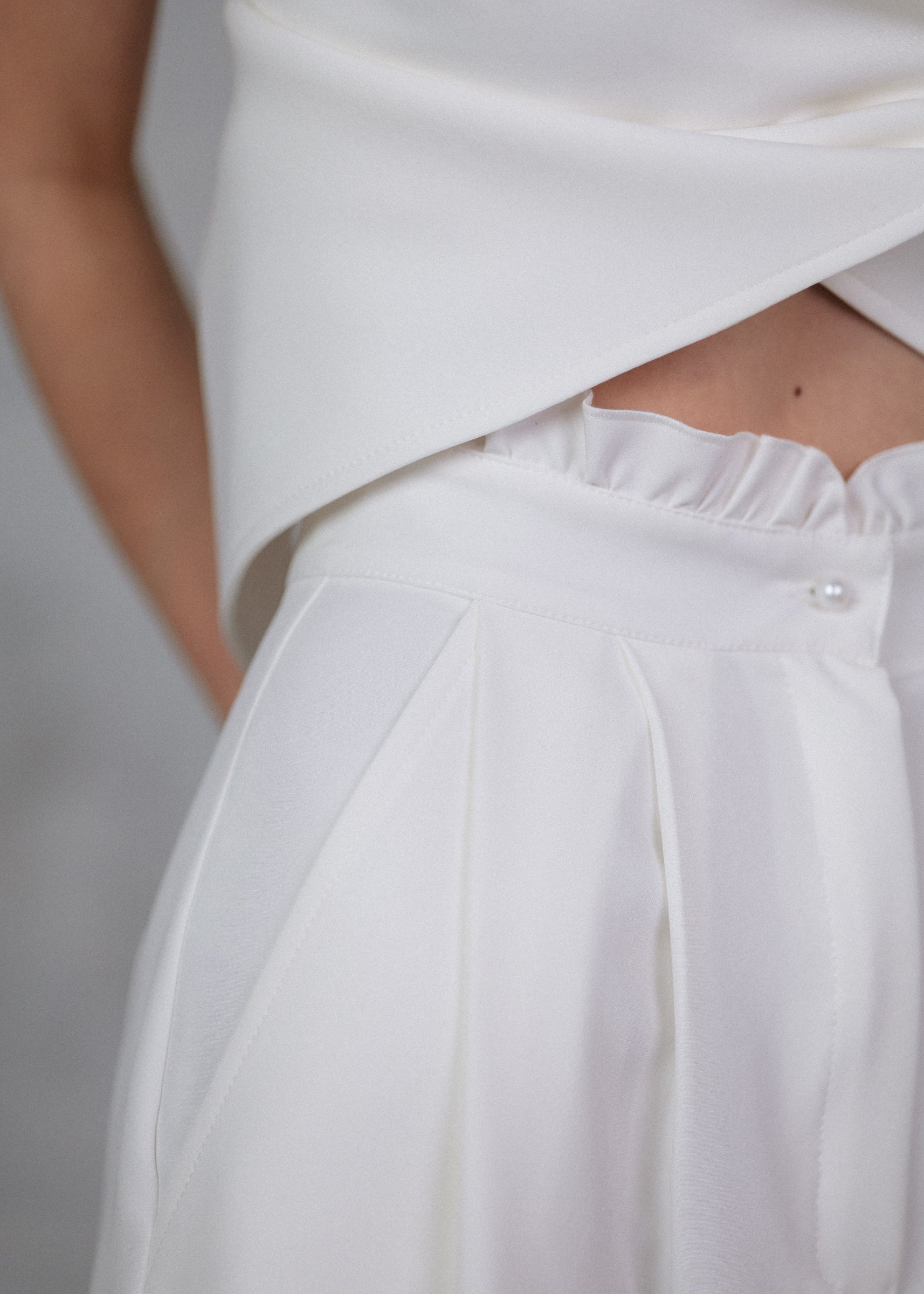 Csipkés culottes ekrü színben