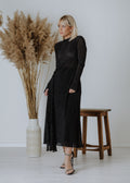 Pleated dress in black