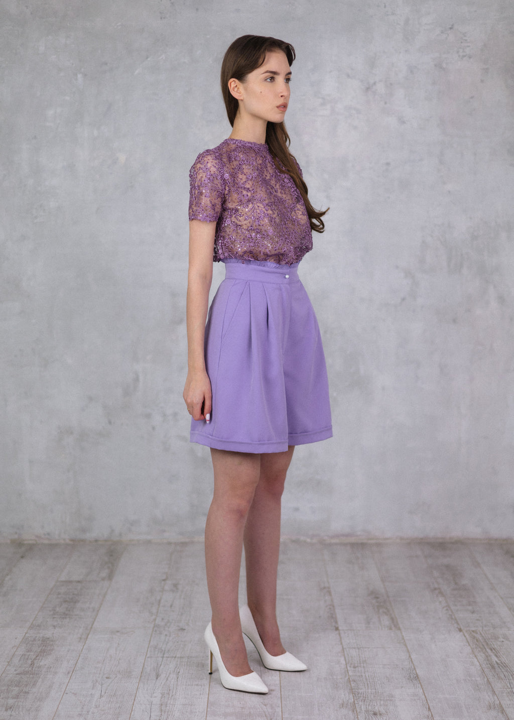 Bermuda shorts in lilac