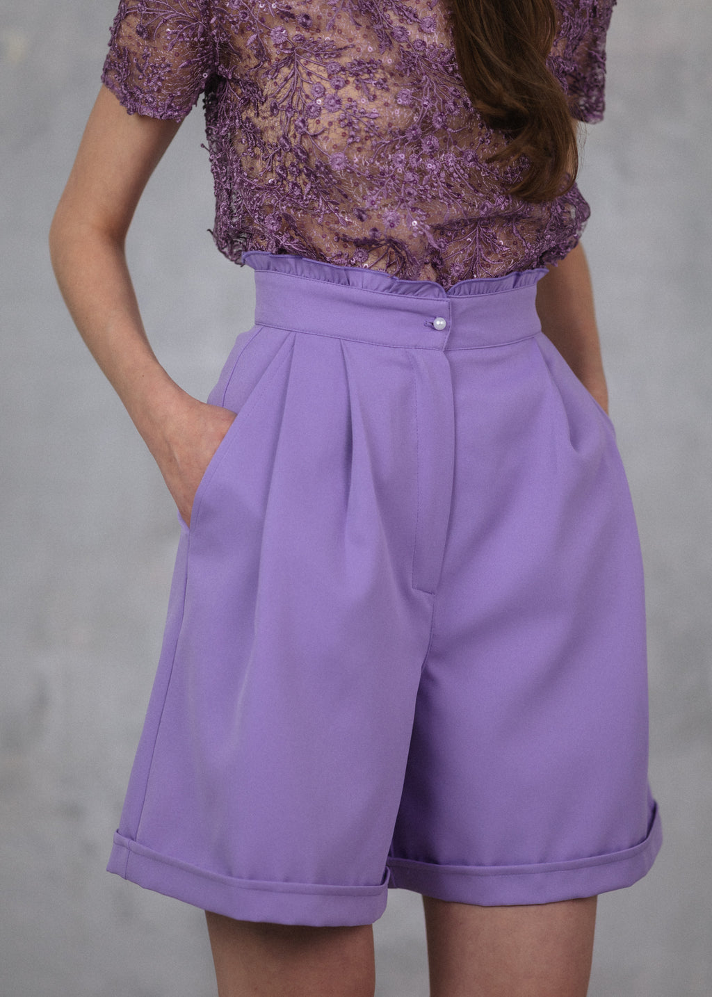 Bermuda shorts in lilac