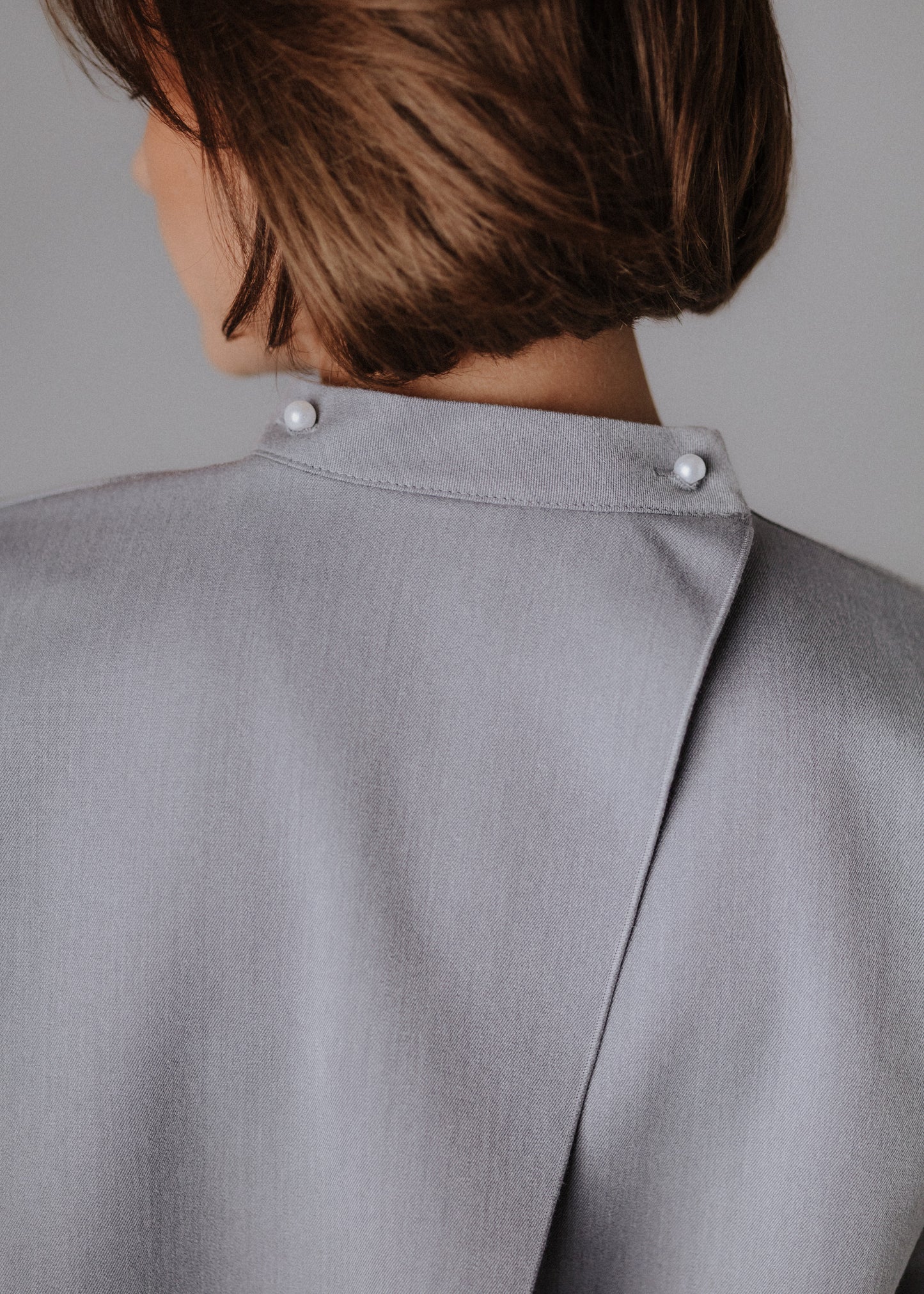 Fine fabric open top in gray